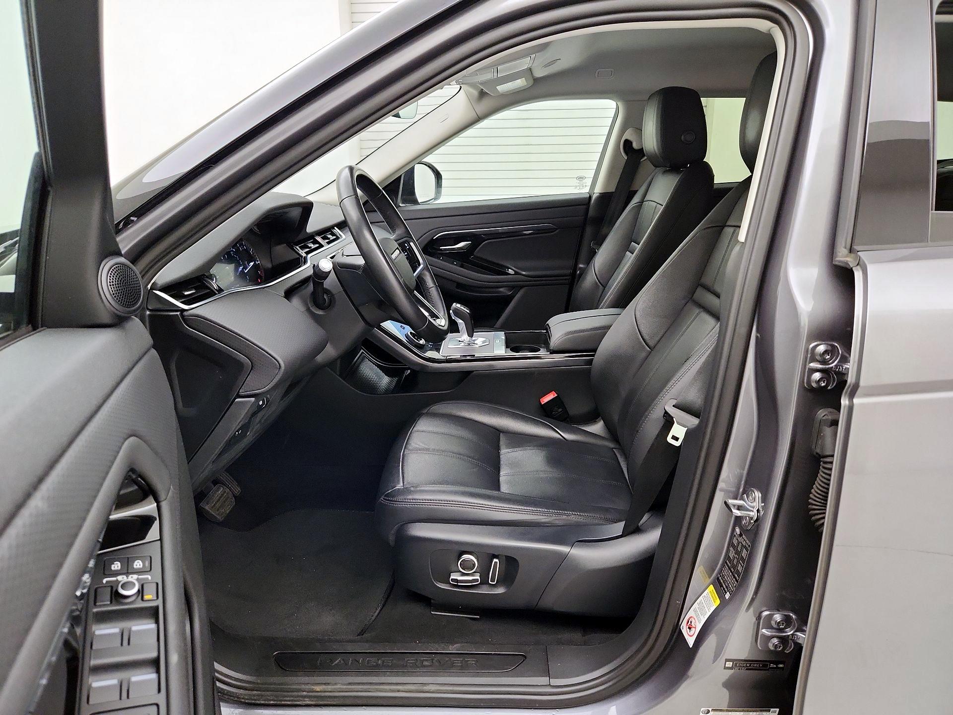 Thumbnail: 2021 Land Rover Range Rover Evoque - 11