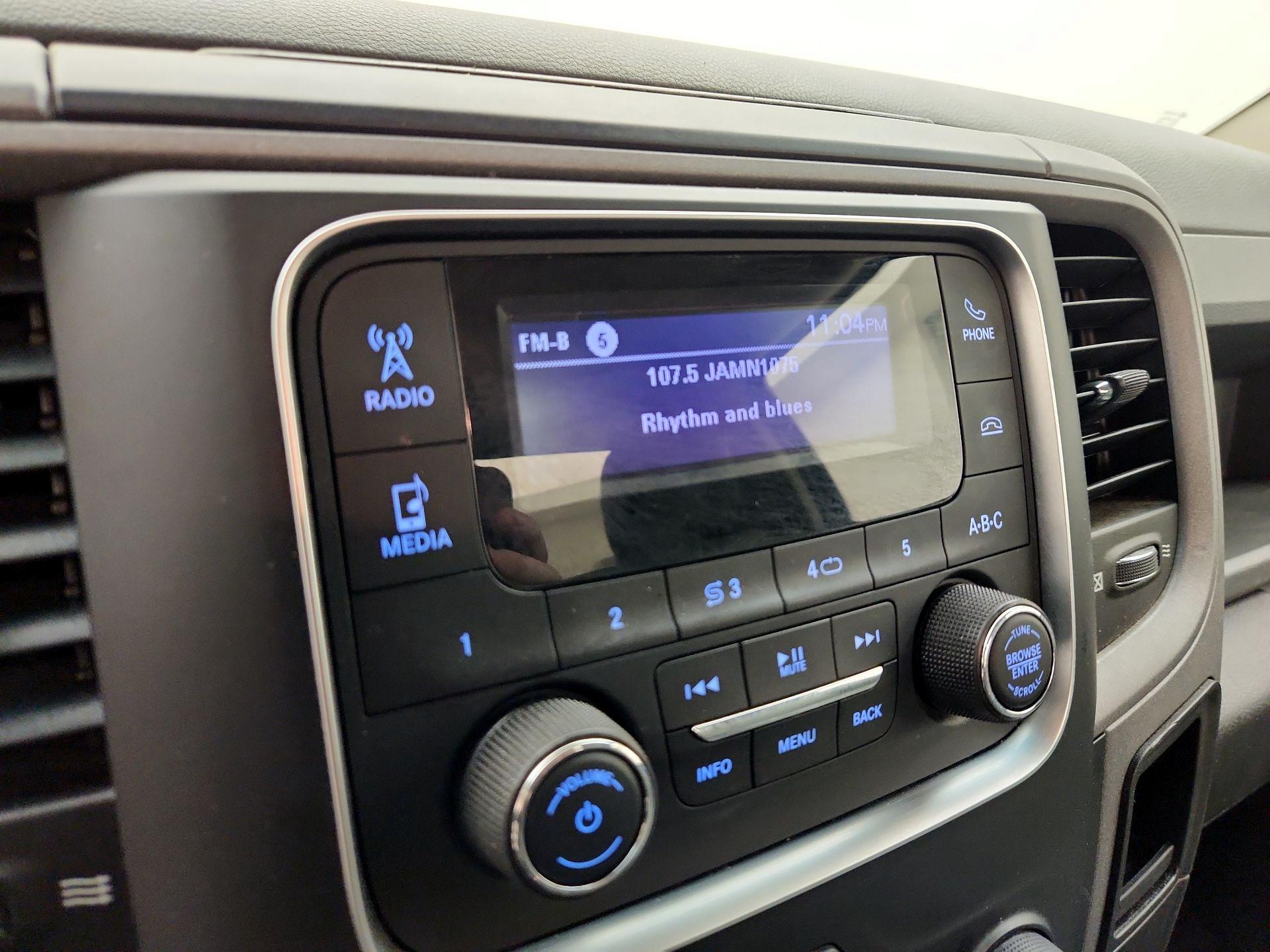 Thumbnail: 2019 RAM 1500 Classic - 15