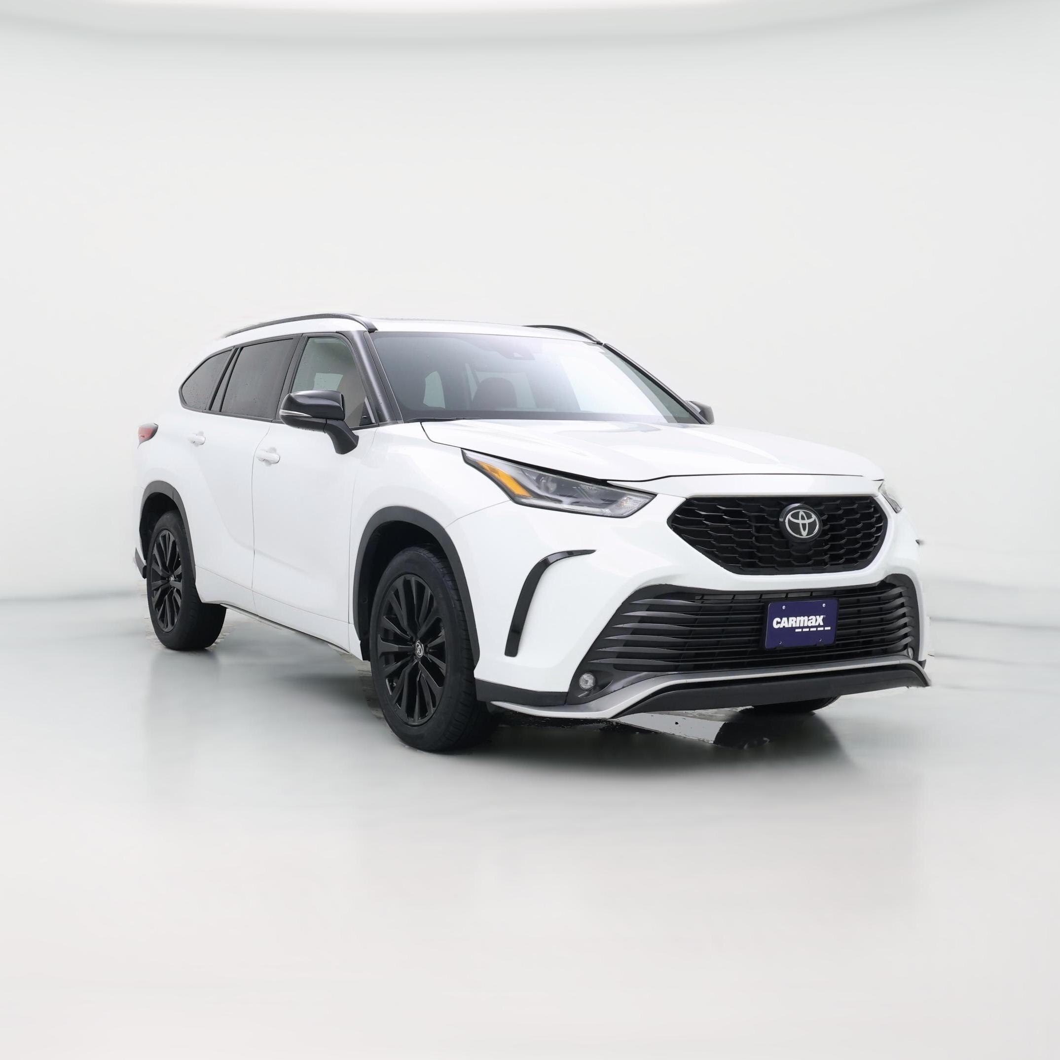 Thumbnail: 2023 Toyota Highlander - 1