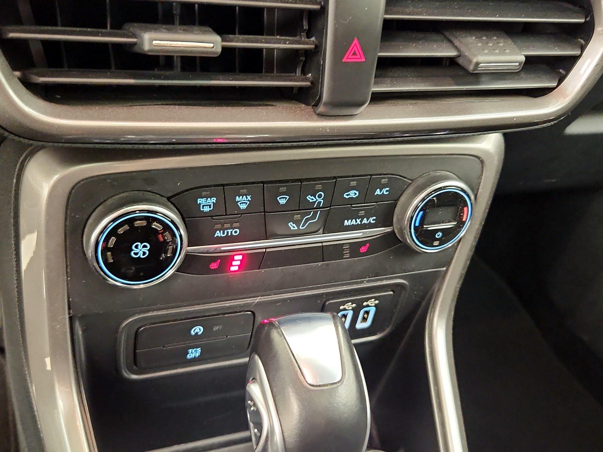 Thumbnail: 2020 Ford EcoSport - 17