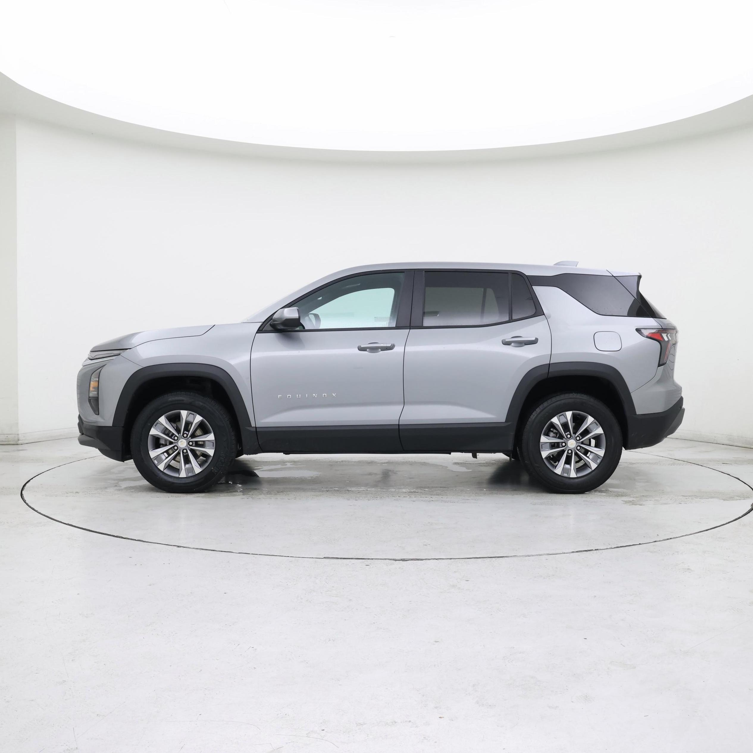 Thumbnail: 2025 Chevrolet Equinox - 3