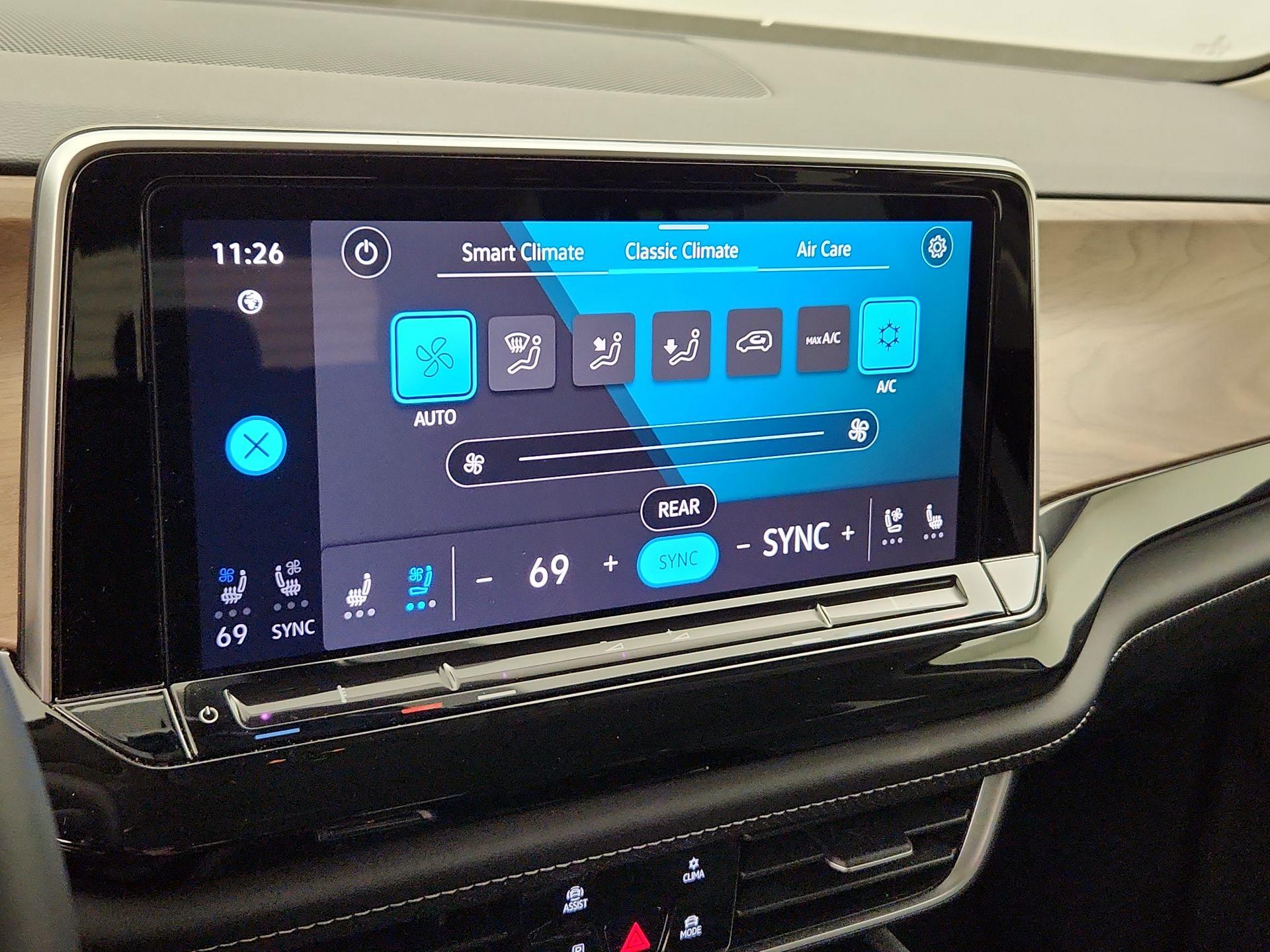 Thumbnail: 2025 Volkswagen Atlas - 16