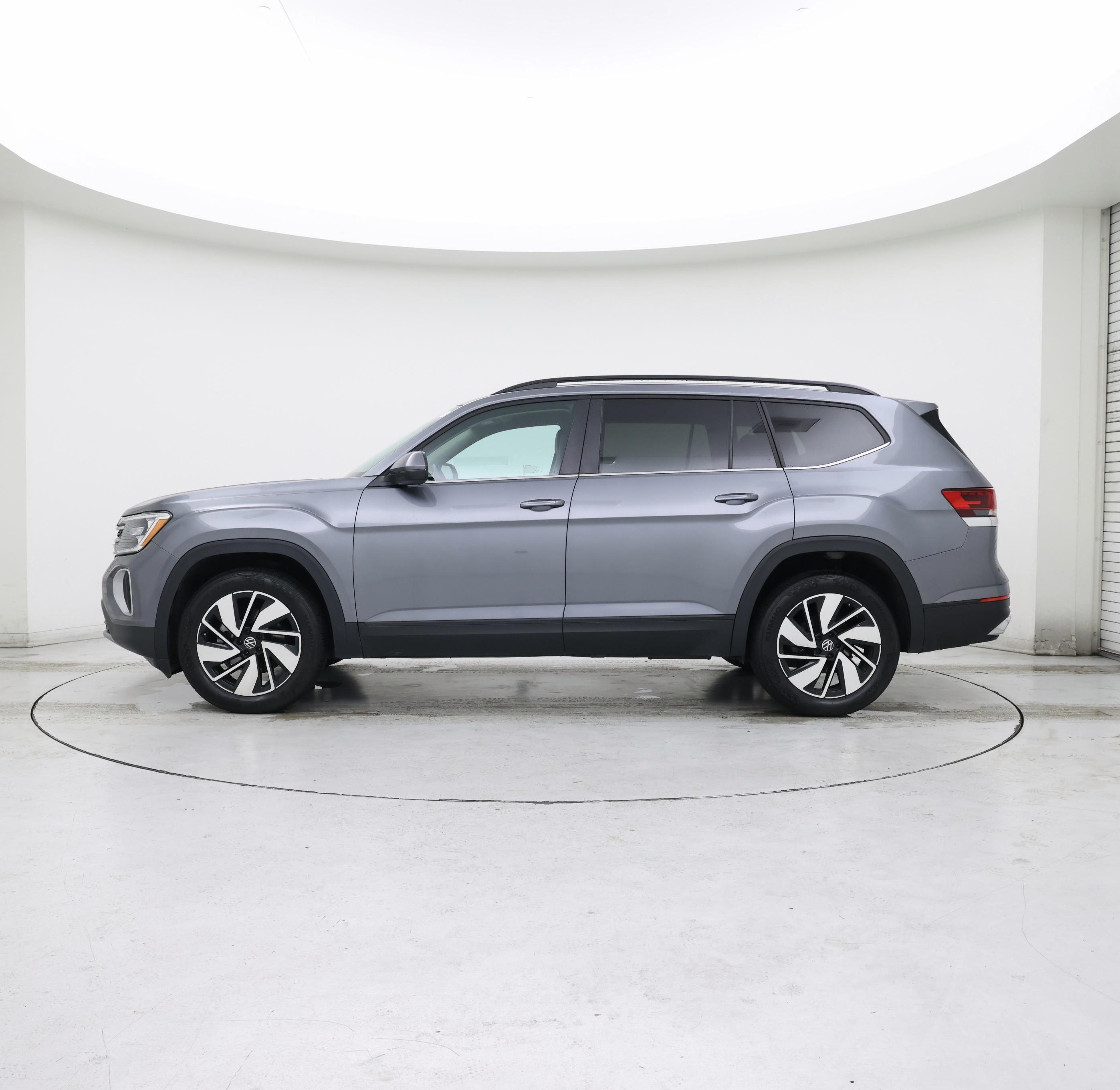 Thumbnail: 2025 Volkswagen Atlas - 3