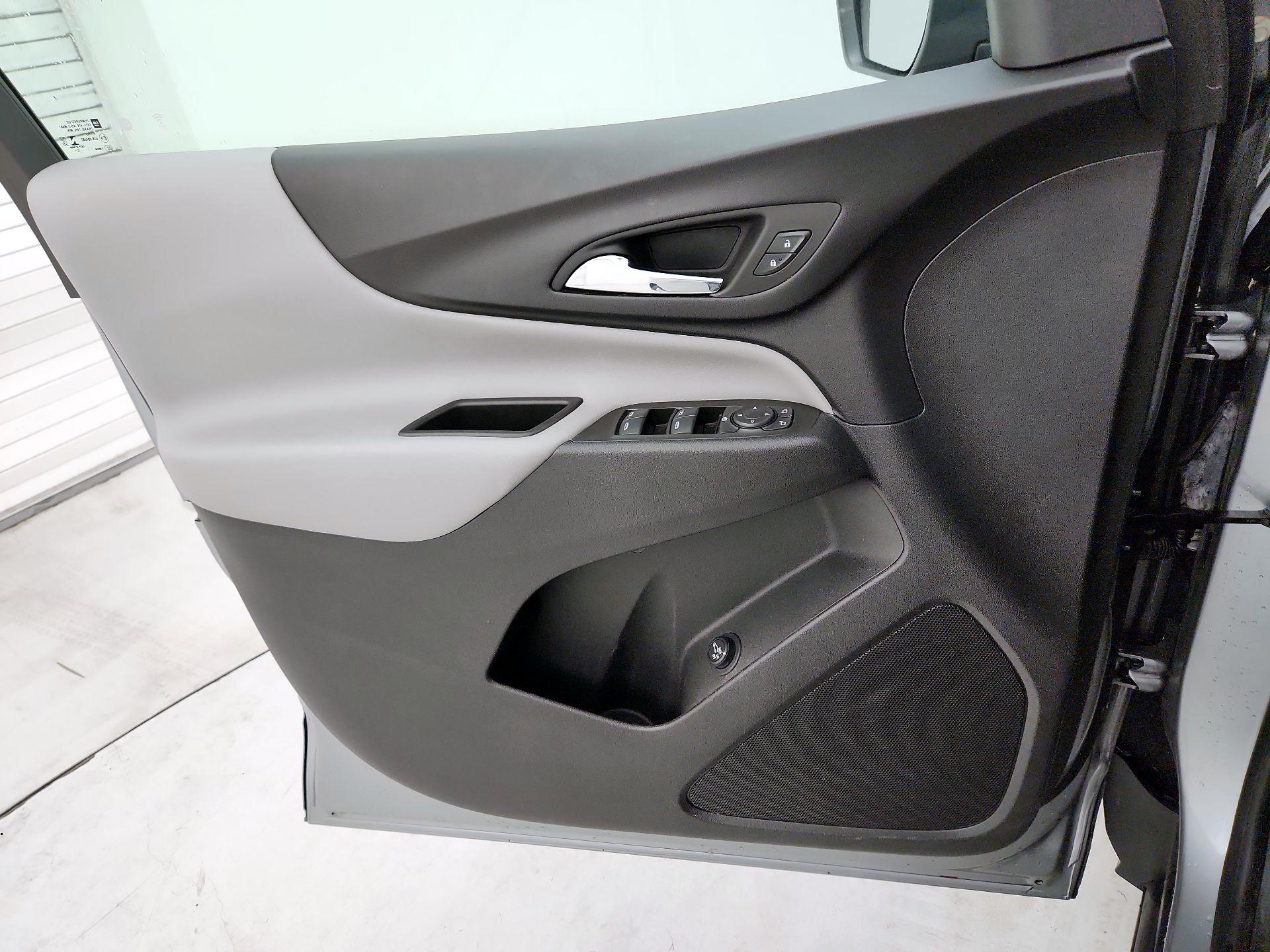 Thumbnail: 2023 Chevrolet Equinox - 12