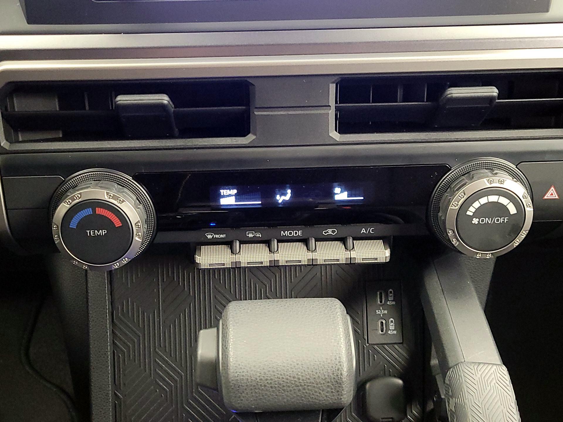 Thumbnail: 2025 Toyota 4Runner - 17