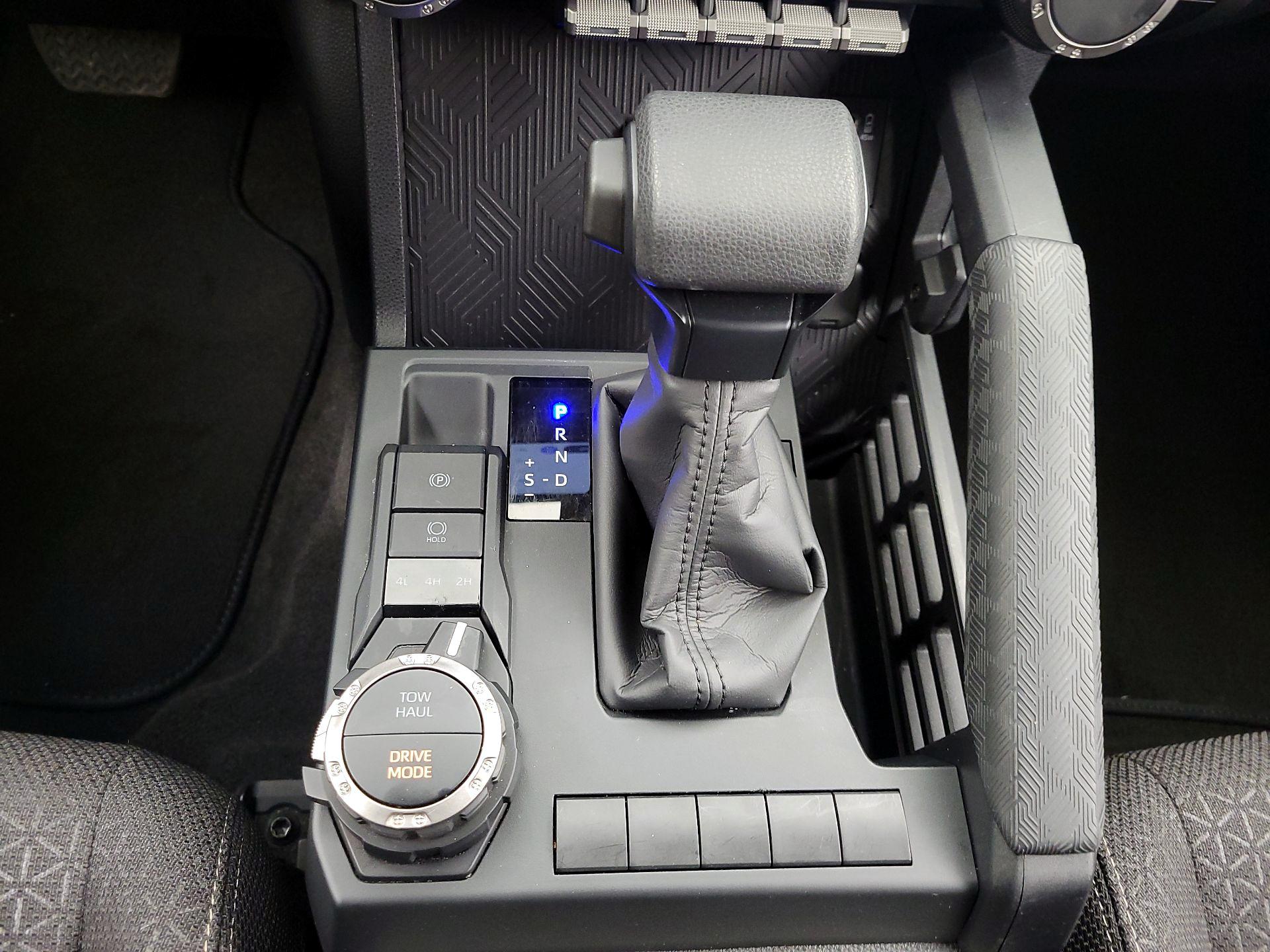 Thumbnail: 2025 Toyota 4Runner - 18