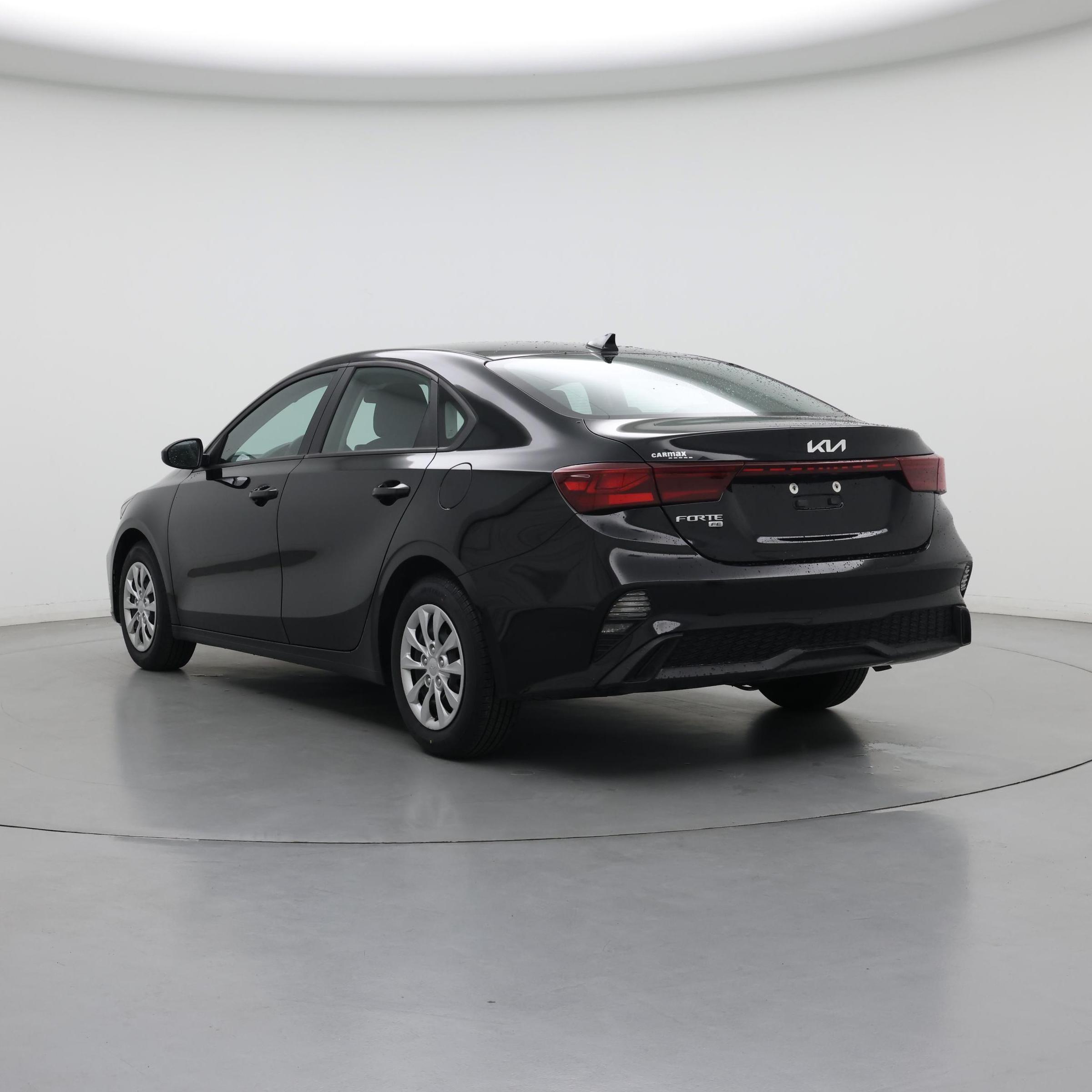 Thumbnail: 2023 Kia Forte - 2