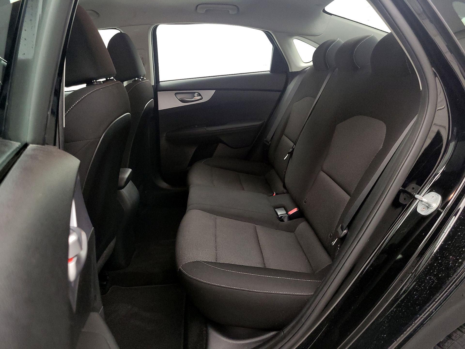 Thumbnail: 2023 Kia Forte - 19