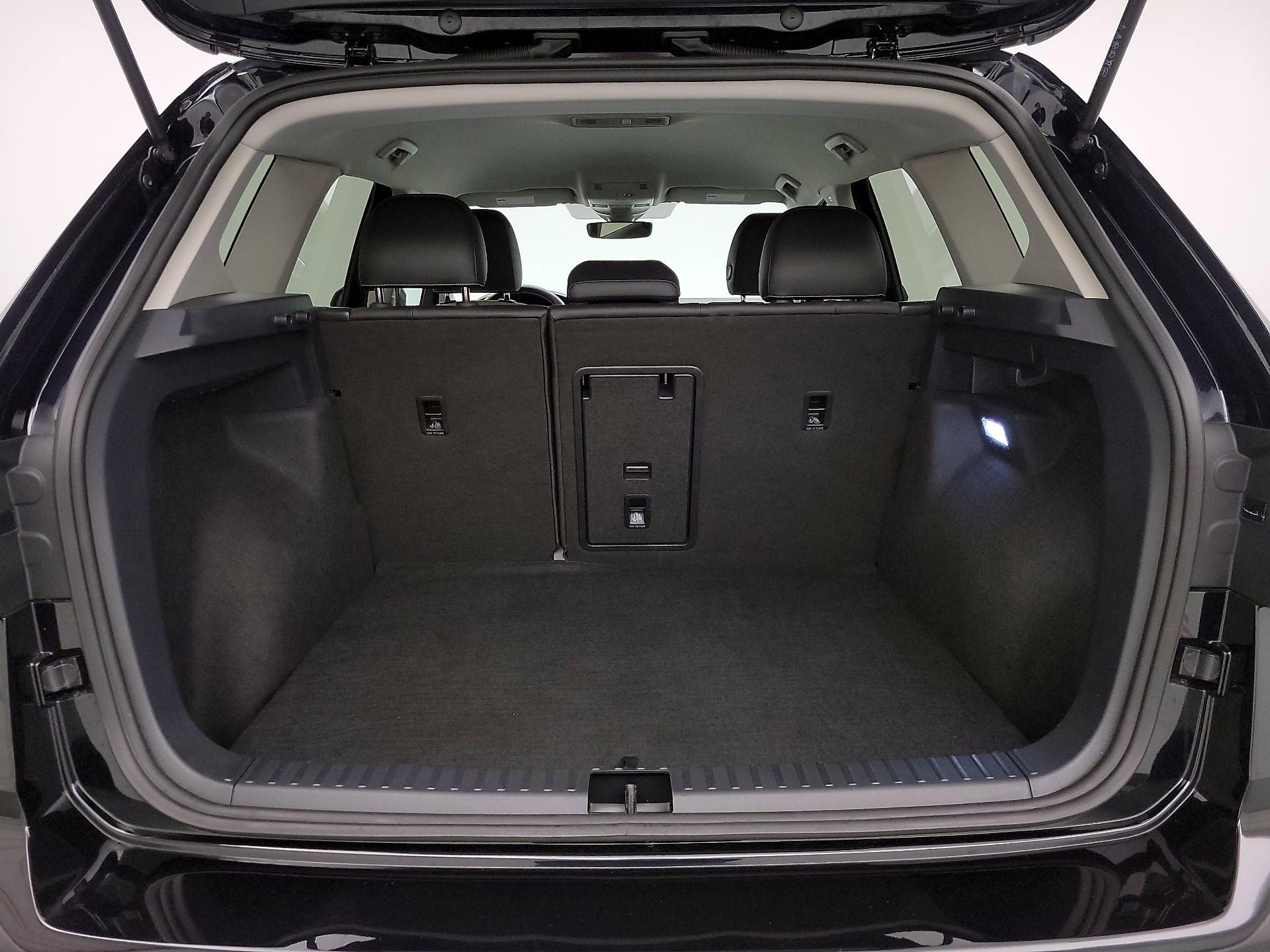 Thumbnail: 2025 Volkswagen Taos - 20