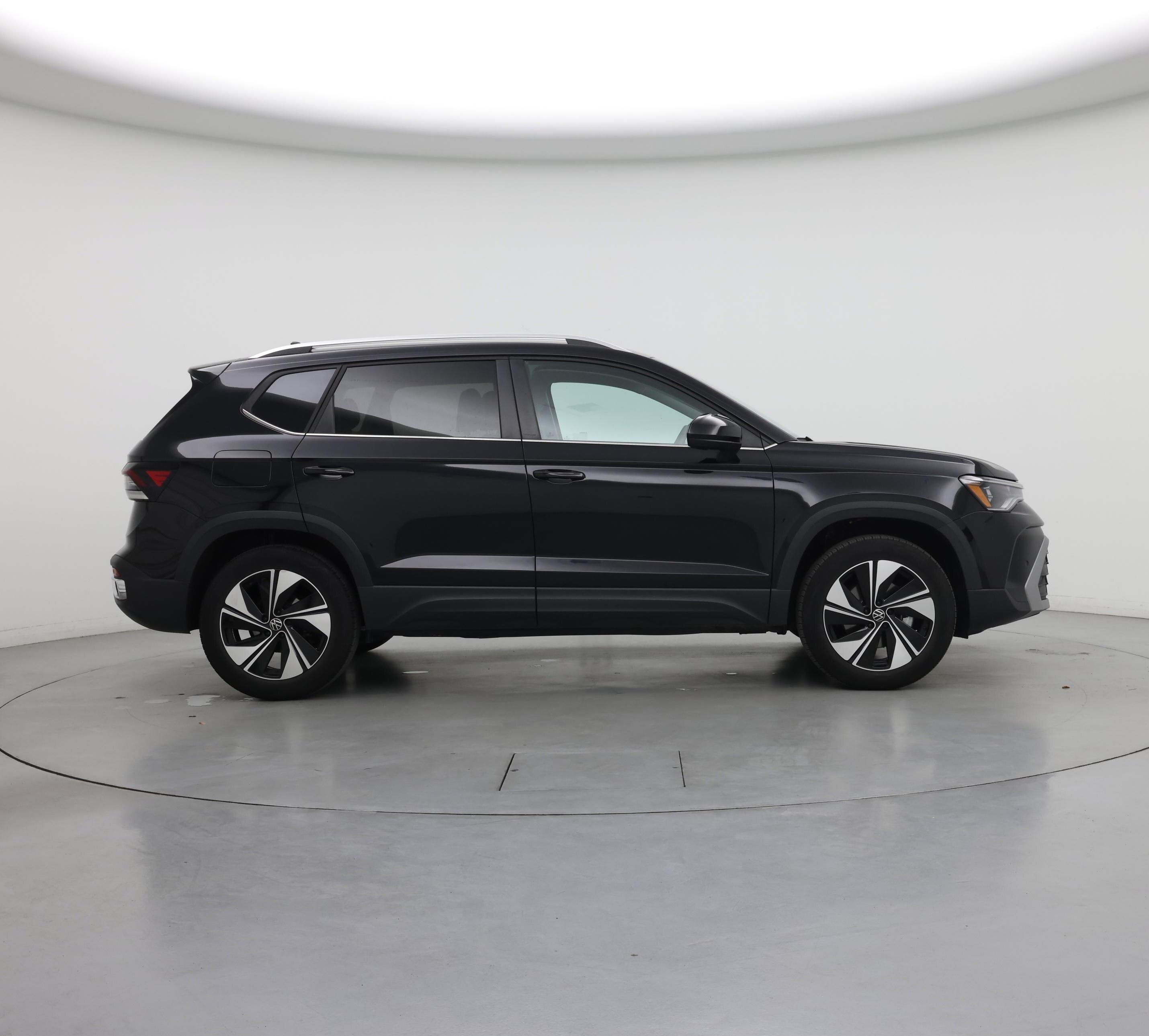 Thumbnail: 2025 Volkswagen Taos - 7