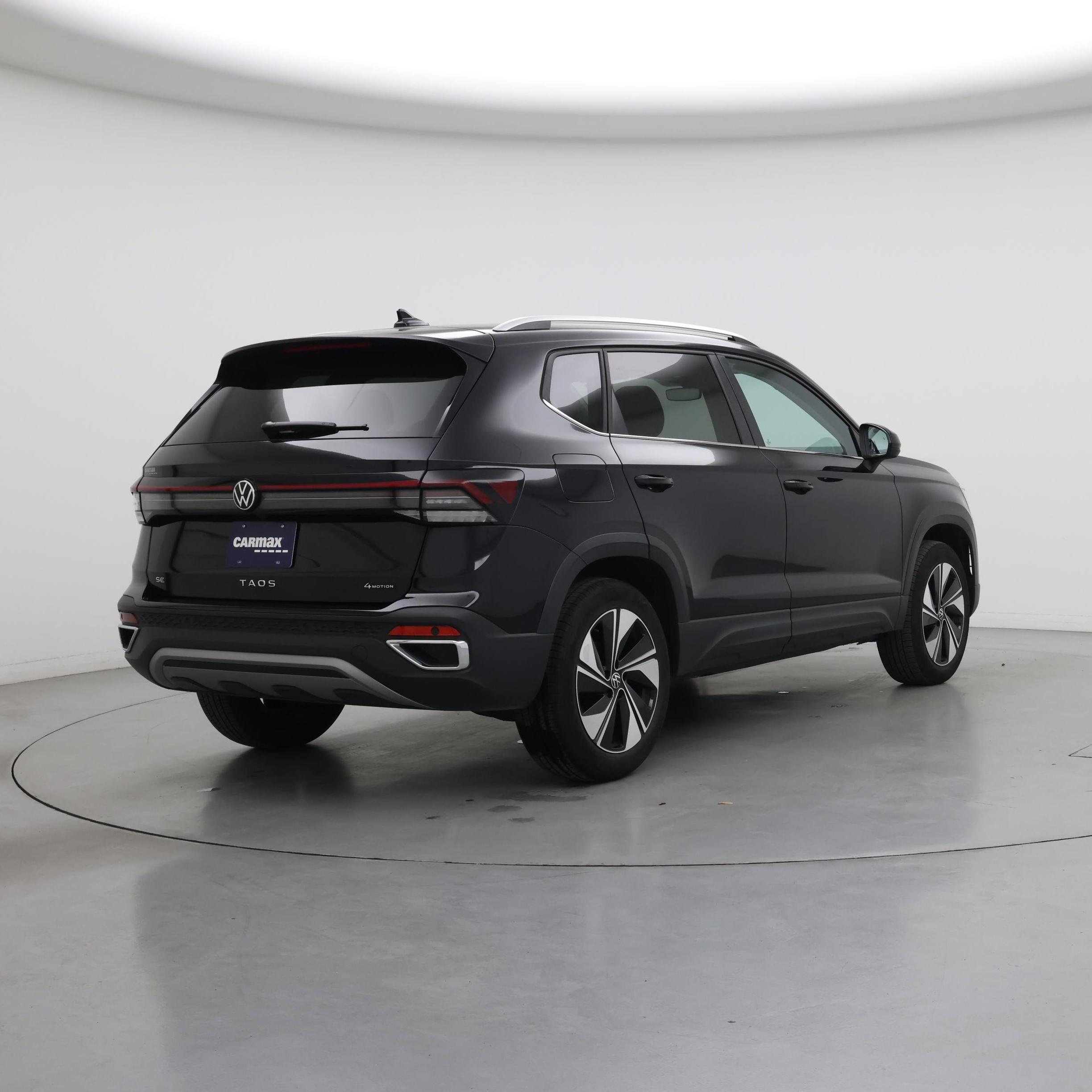 Thumbnail: 2025 Volkswagen Taos - 8