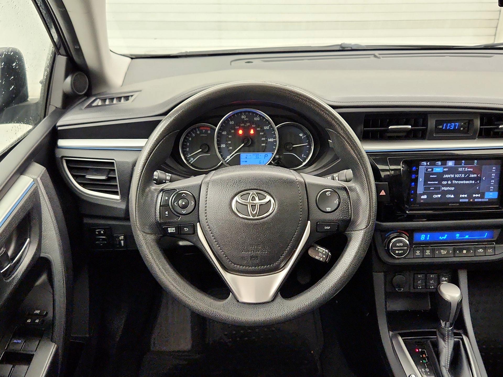 Thumbnail: 2014 Toyota Corolla - 10