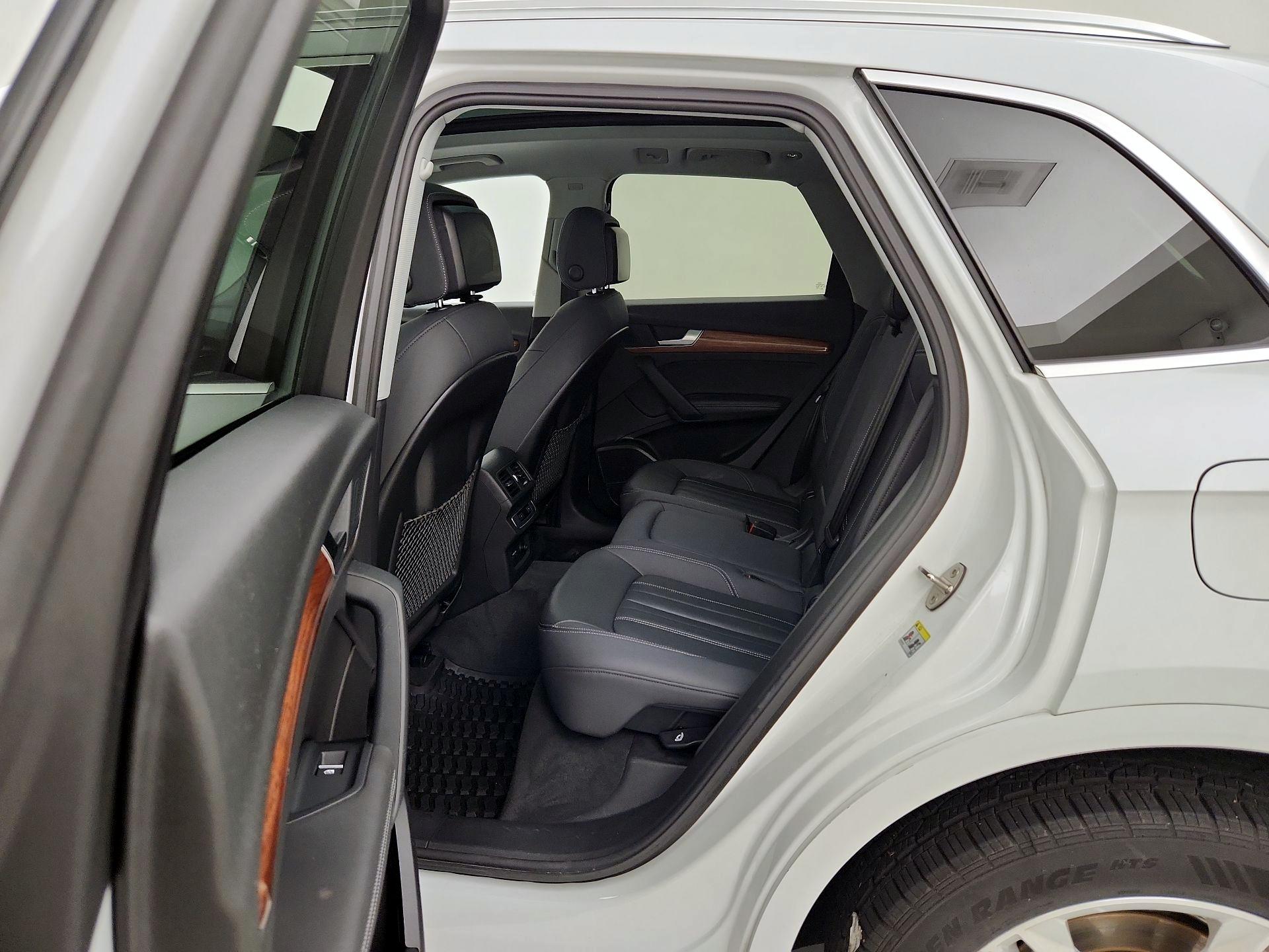 Thumbnail: 2021 Audi Q5 - 20