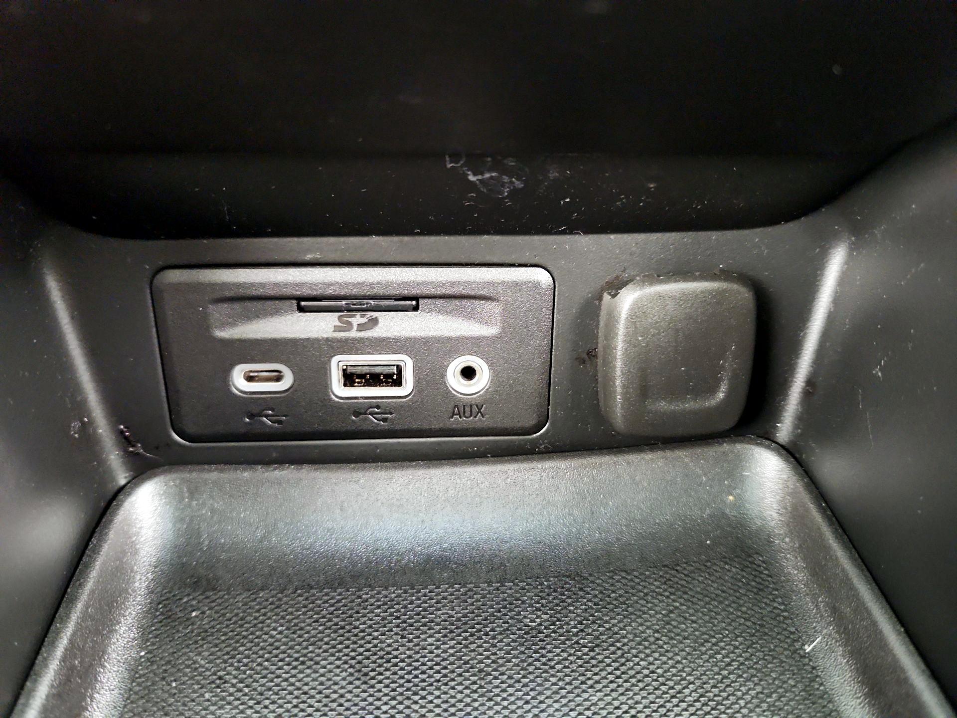 Thumbnail: 2022 GMC Terrain - 19