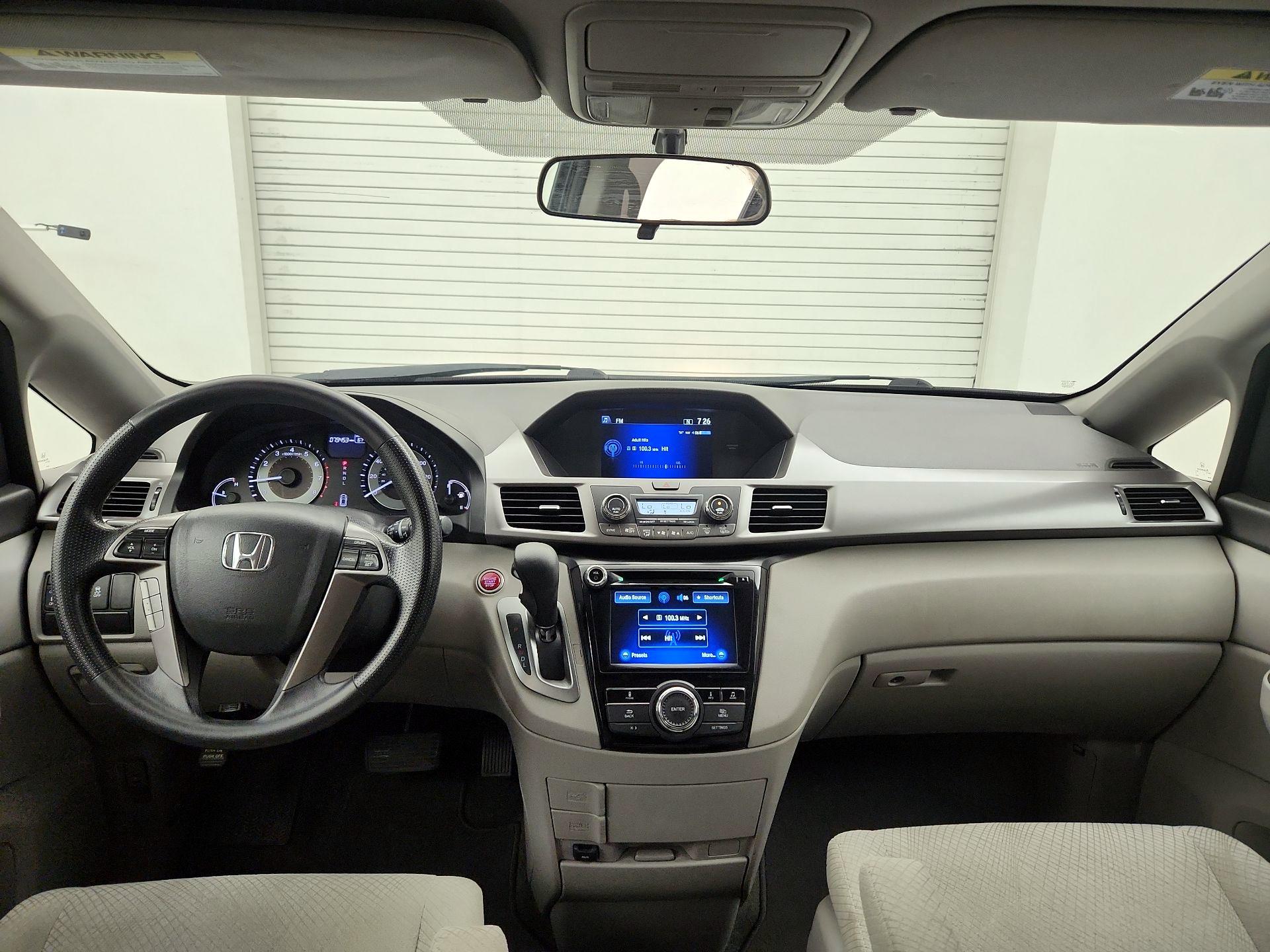 Thumbnail: 2015 Honda Odyssey - 9