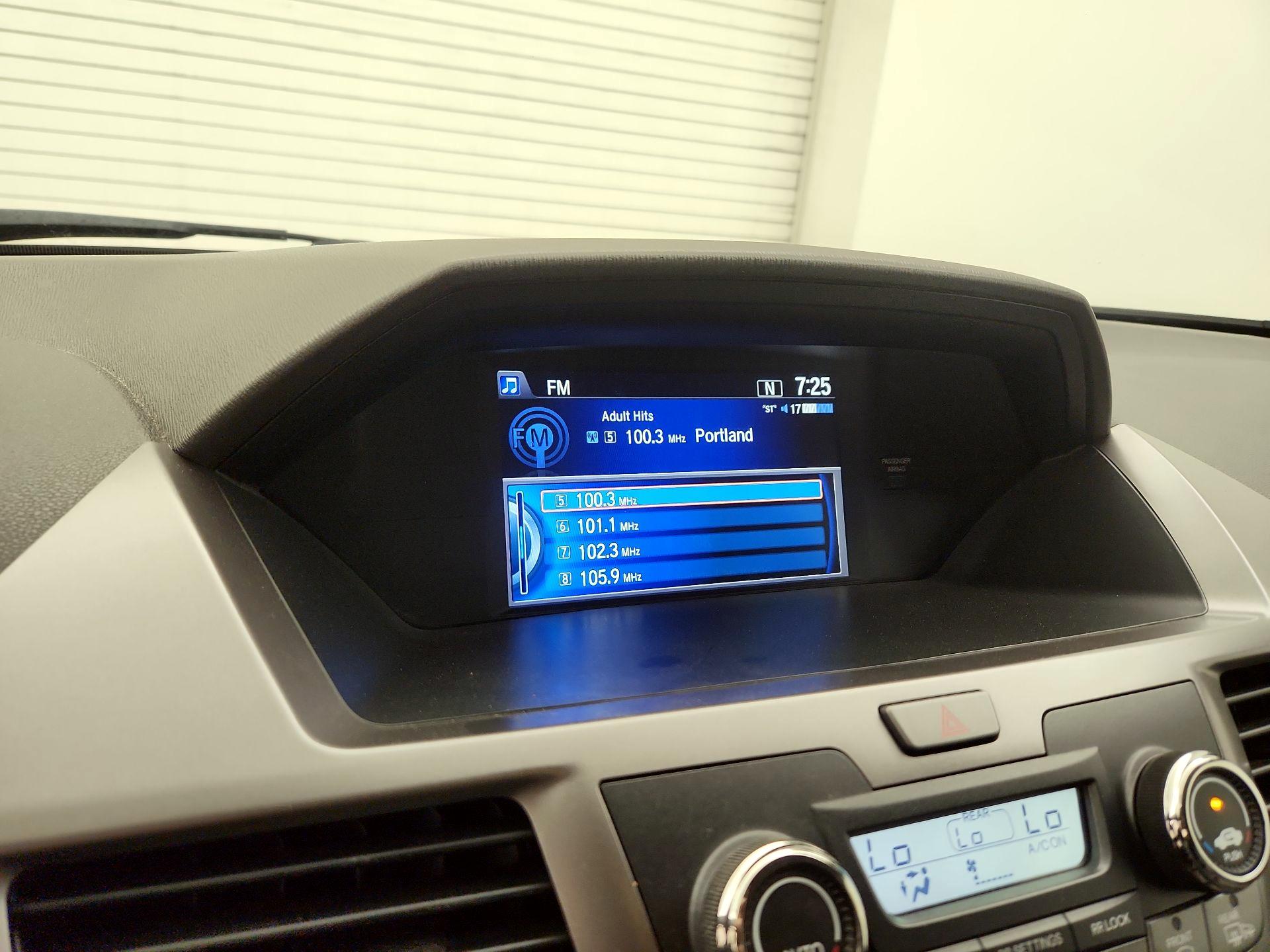 Thumbnail: 2015 Honda Odyssey - 15