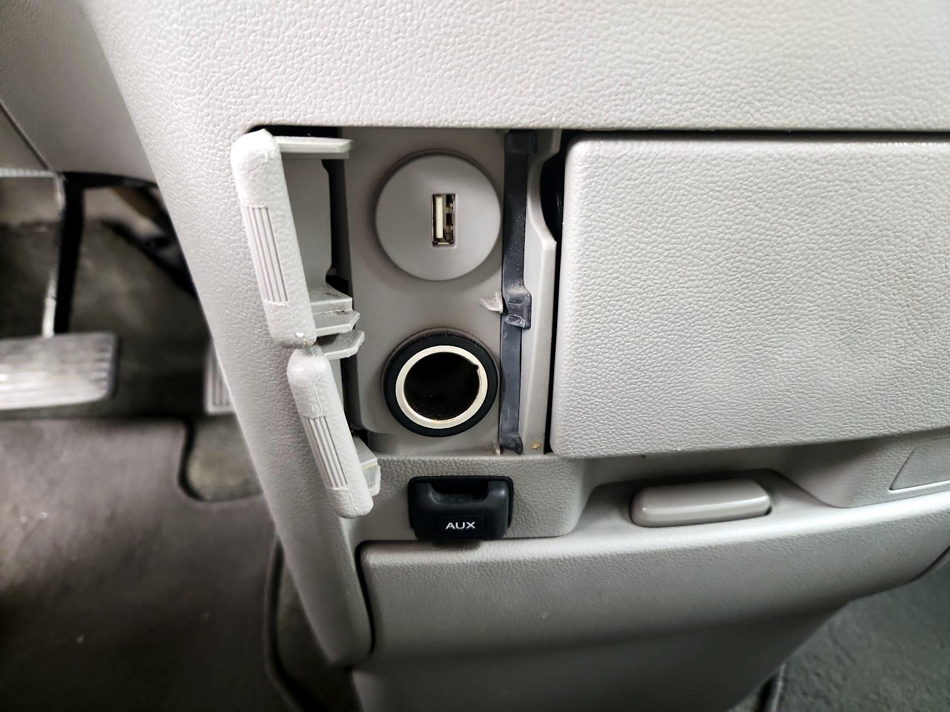 Thumbnail: 2015 Honda Odyssey - 18