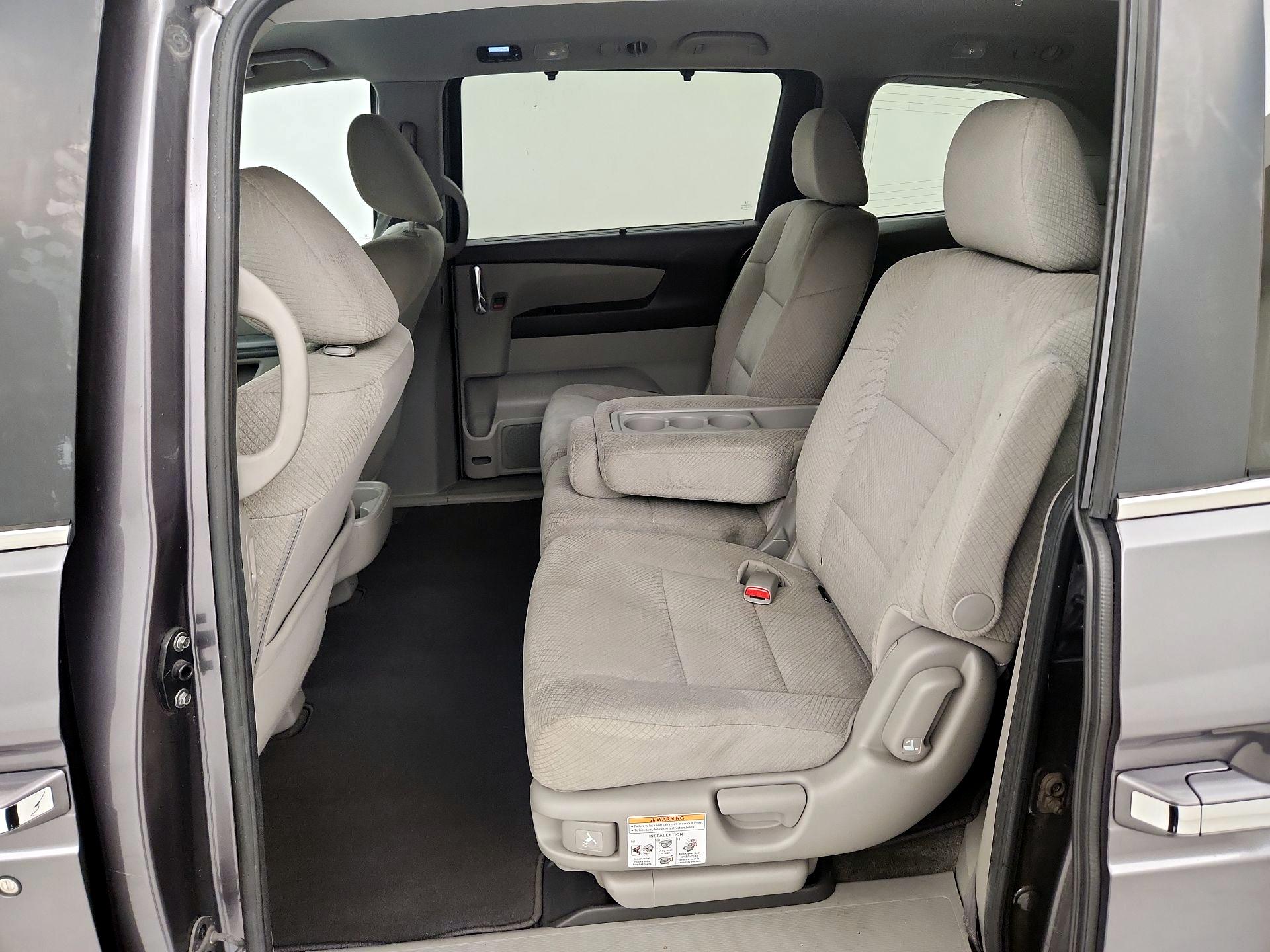 Thumbnail: 2015 Honda Odyssey - 19