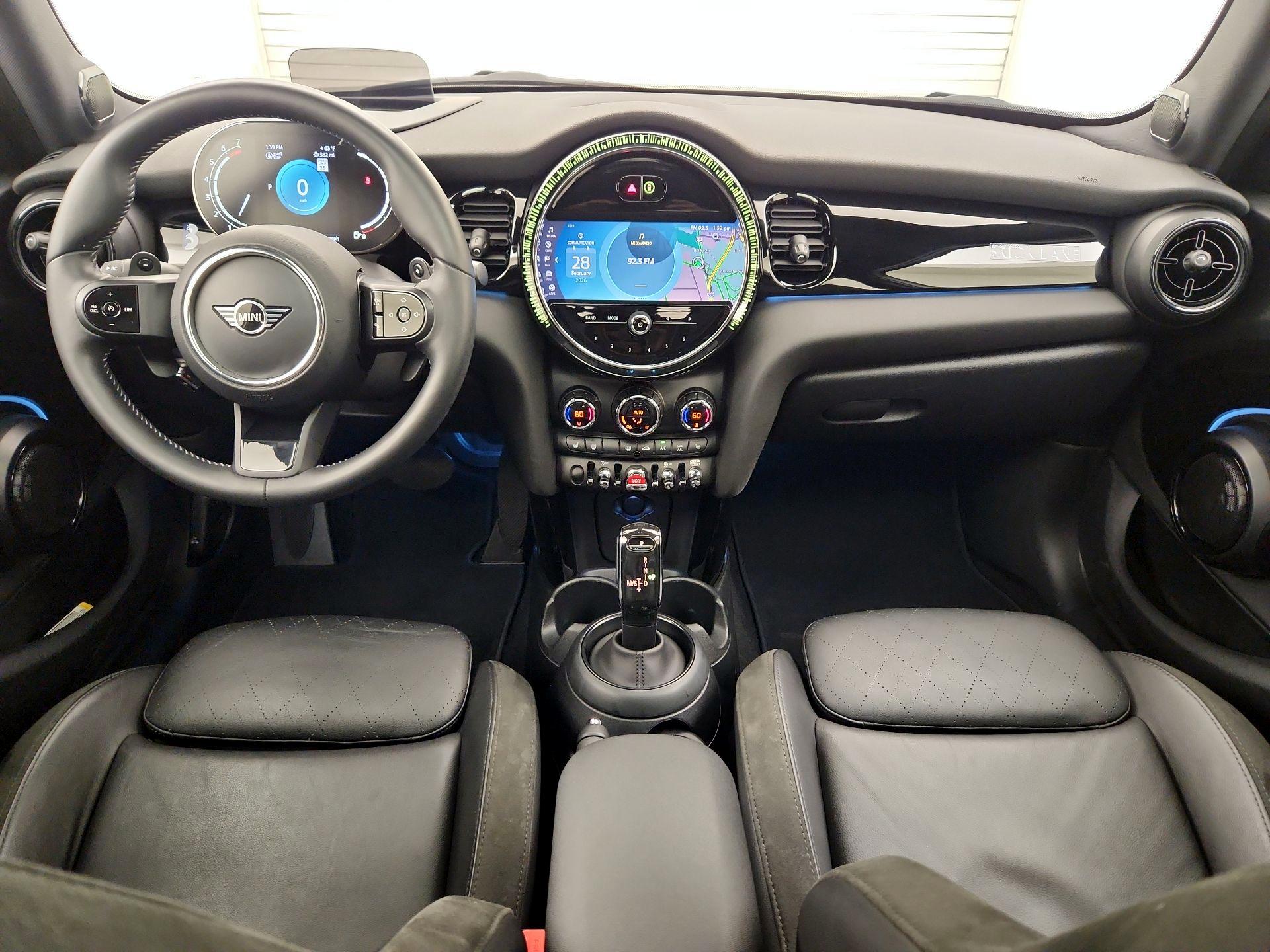 Thumbnail: 2022 MINI Cooper Hardtop - 9