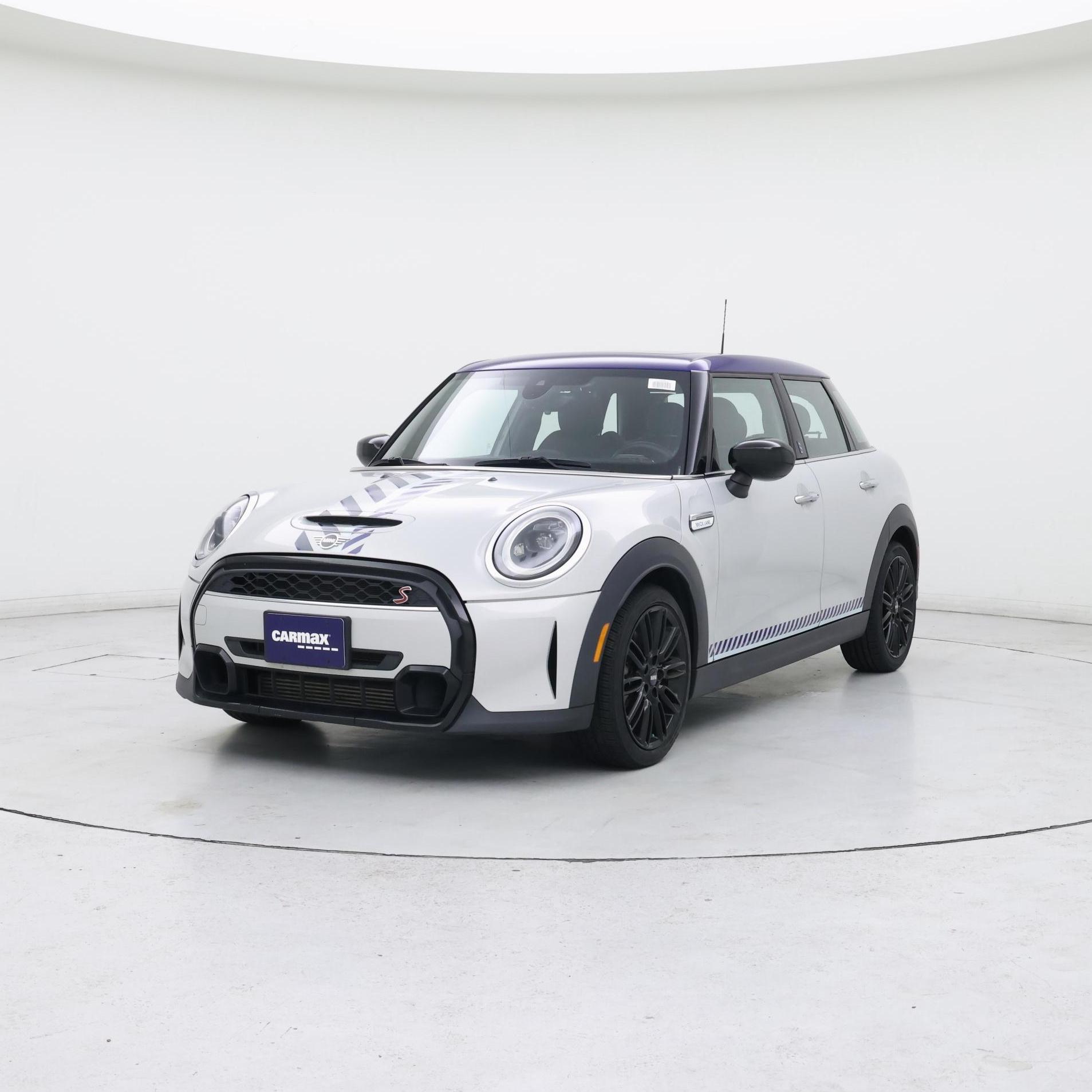 Thumbnail: 2022 MINI Cooper Hardtop - 4