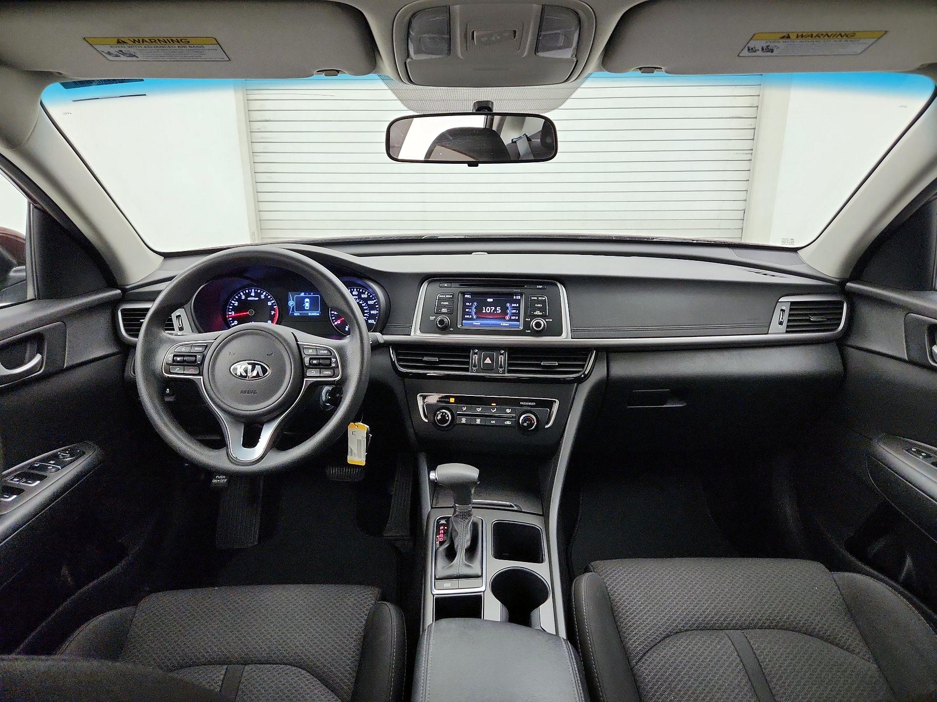 Thumbnail: 2016 Kia Optima - 9