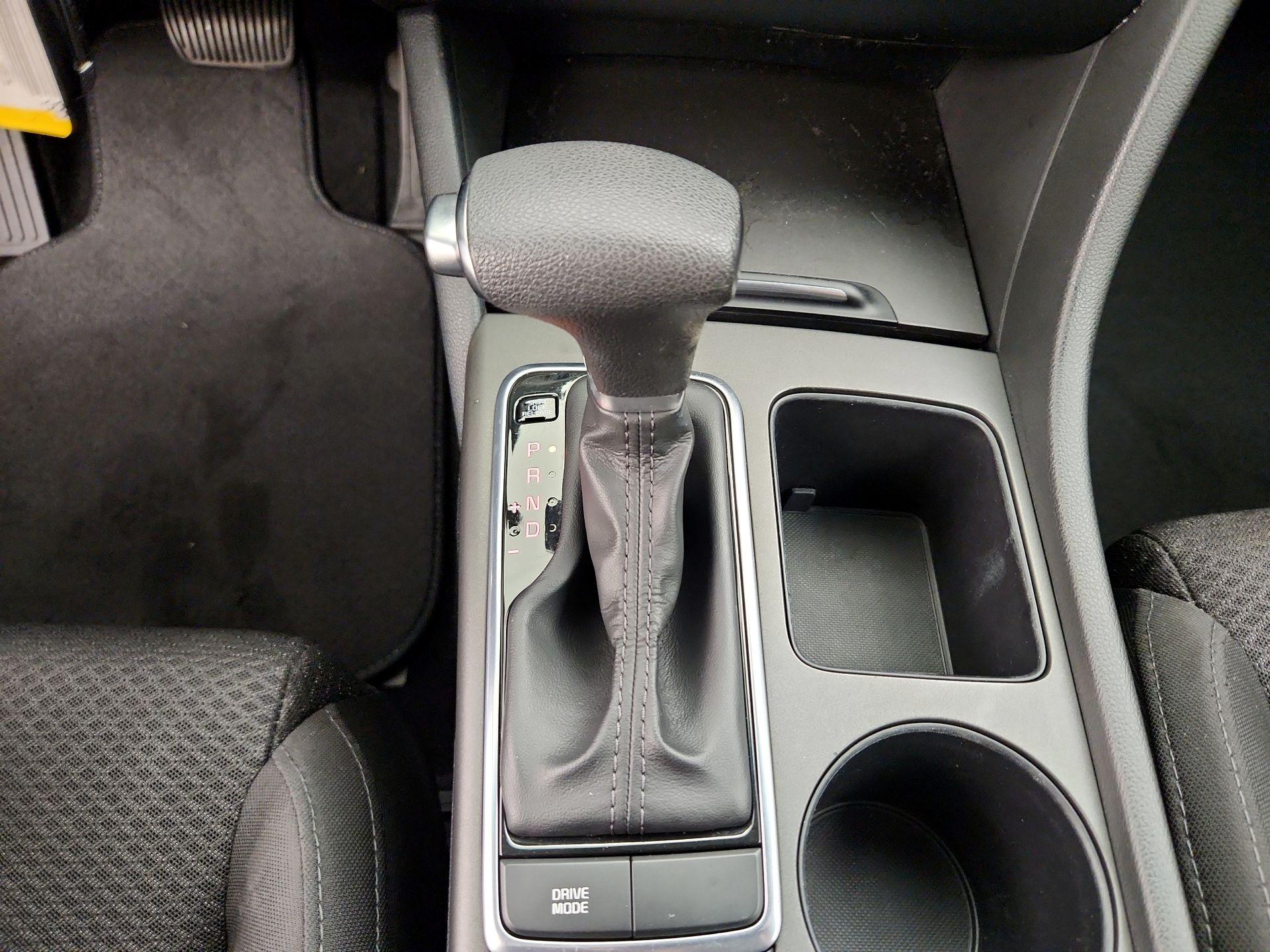 Thumbnail: 2016 Kia Optima - 17