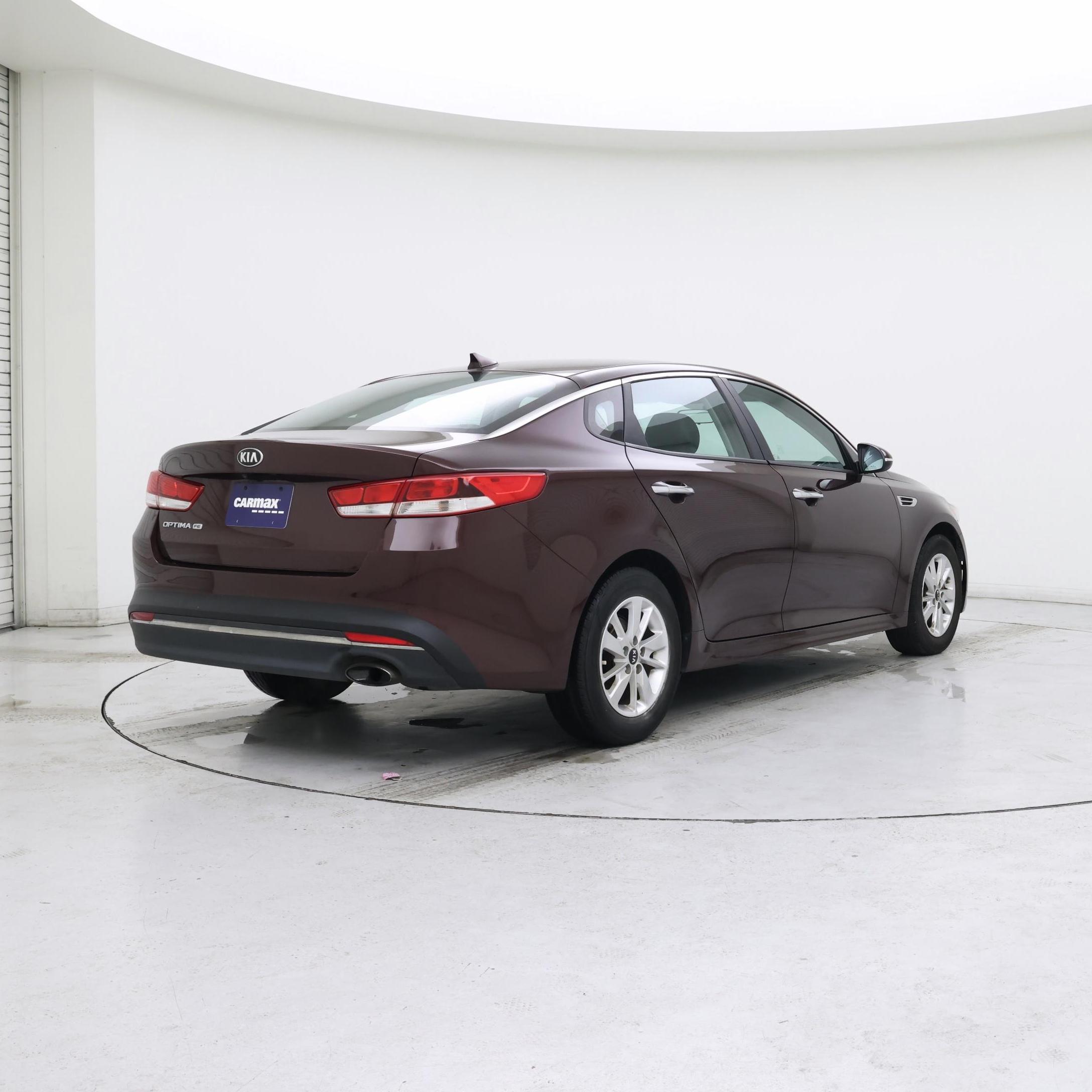 Thumbnail: 2016 Kia Optima - 8