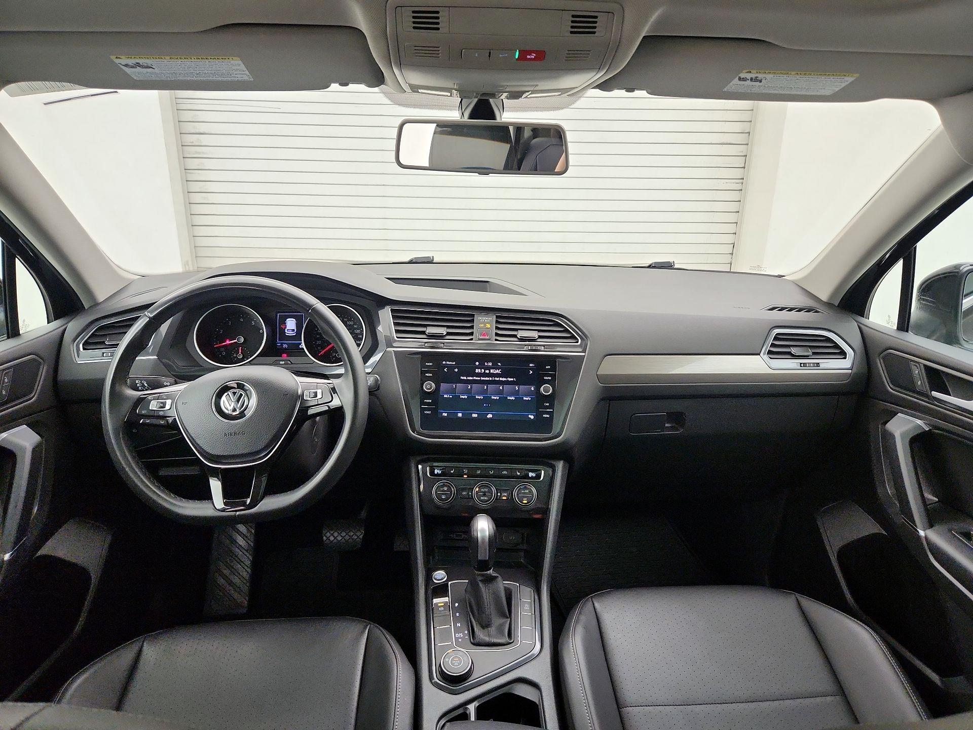 Thumbnail: 2020 Volkswagen Tiguan - 9