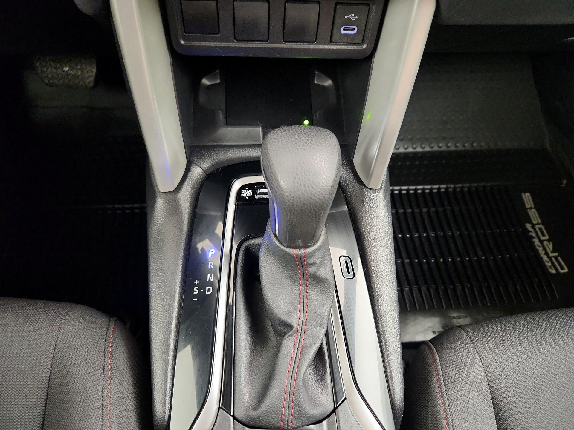 Thumbnail: 2024 Toyota Corolla Cross - 17