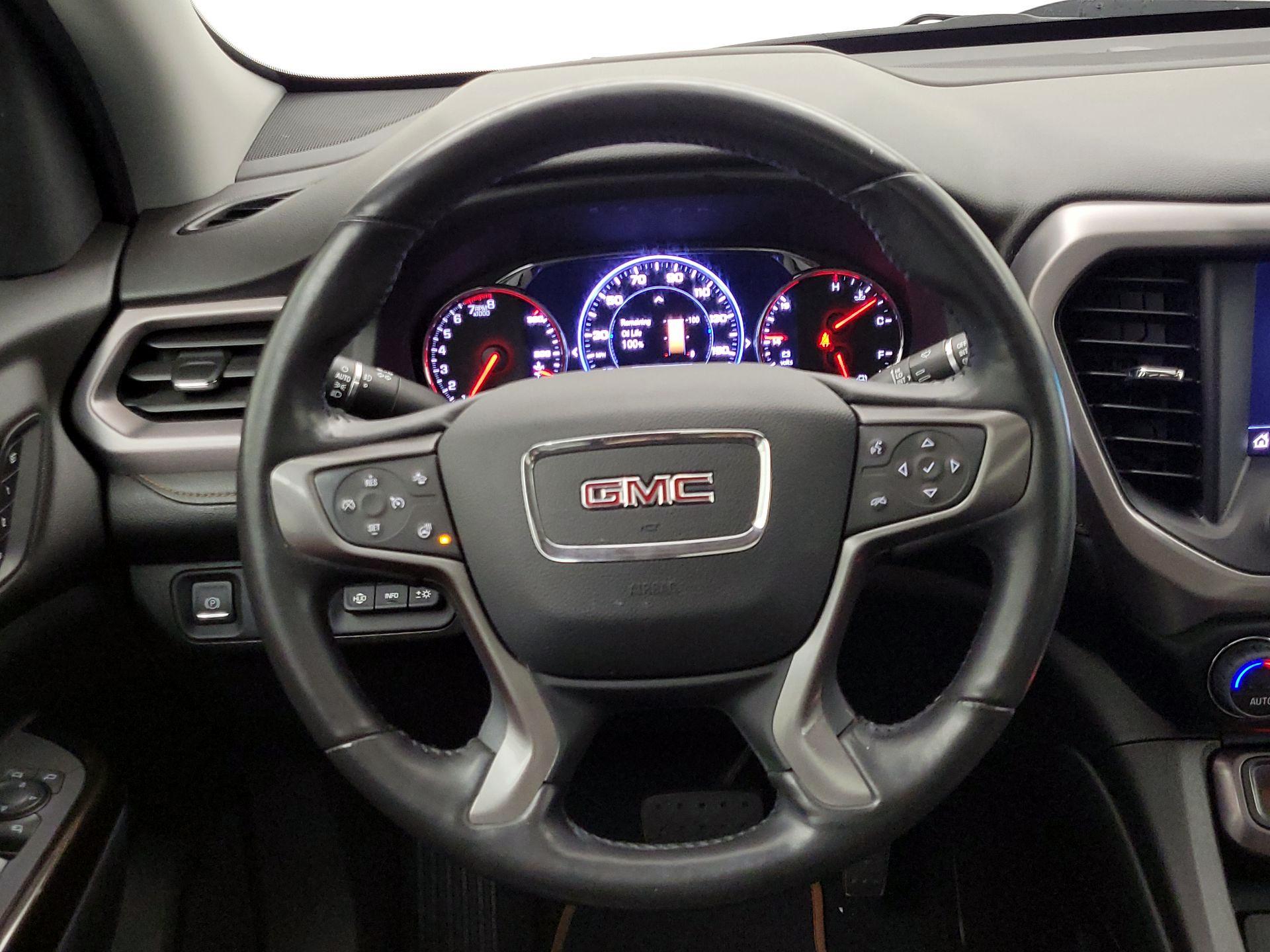 Thumbnail: 2022 GMC Acadia - 10