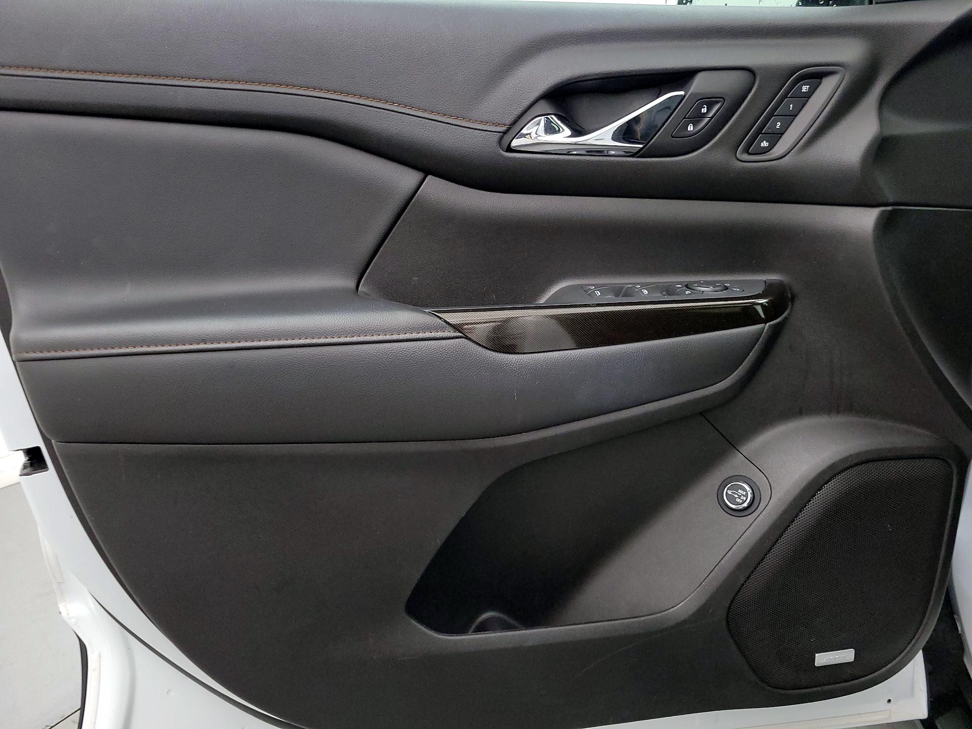 Thumbnail: 2022 GMC Acadia - 12