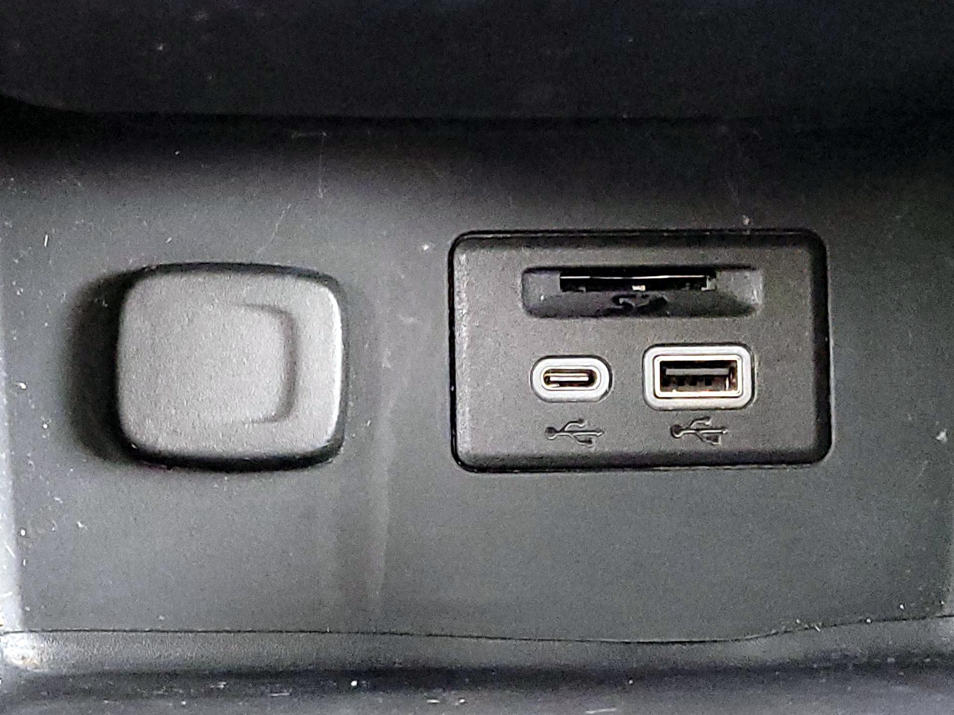 Thumbnail: 2022 GMC Acadia - 19