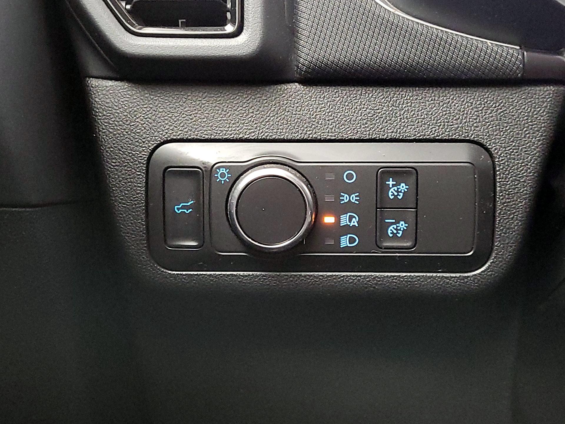 Thumbnail: 2021 Ford Bronco Sport - 13