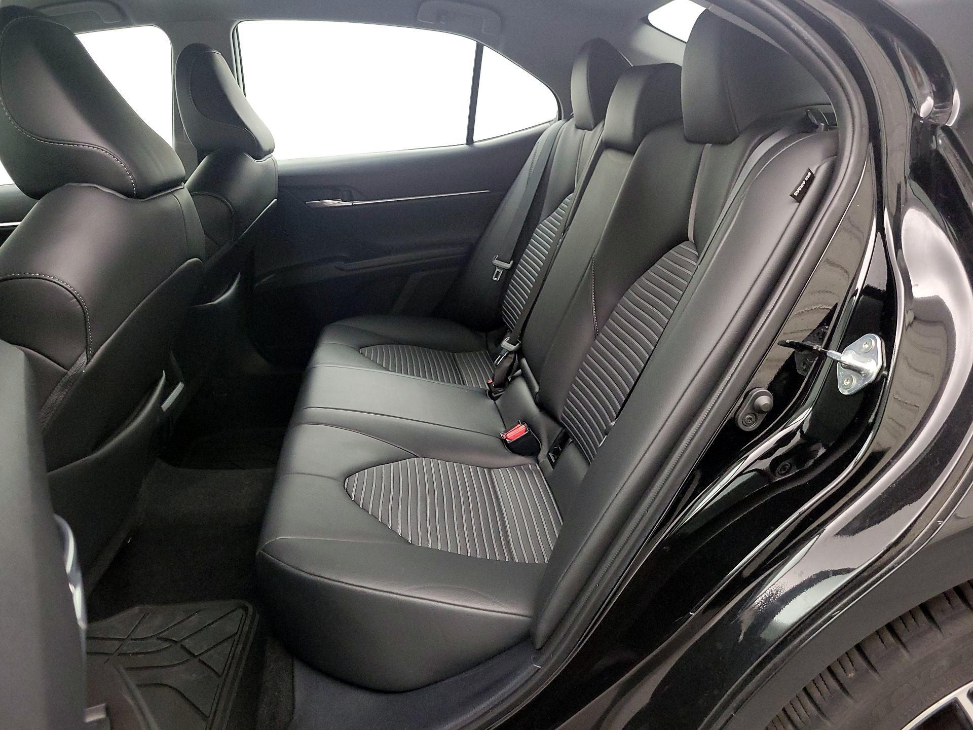 Thumbnail: 2023 Toyota Camry - 20