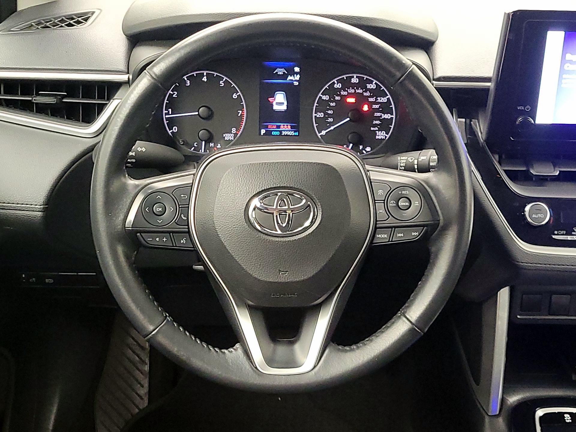 Thumbnail: 2023 Toyota Corolla Cross - 10