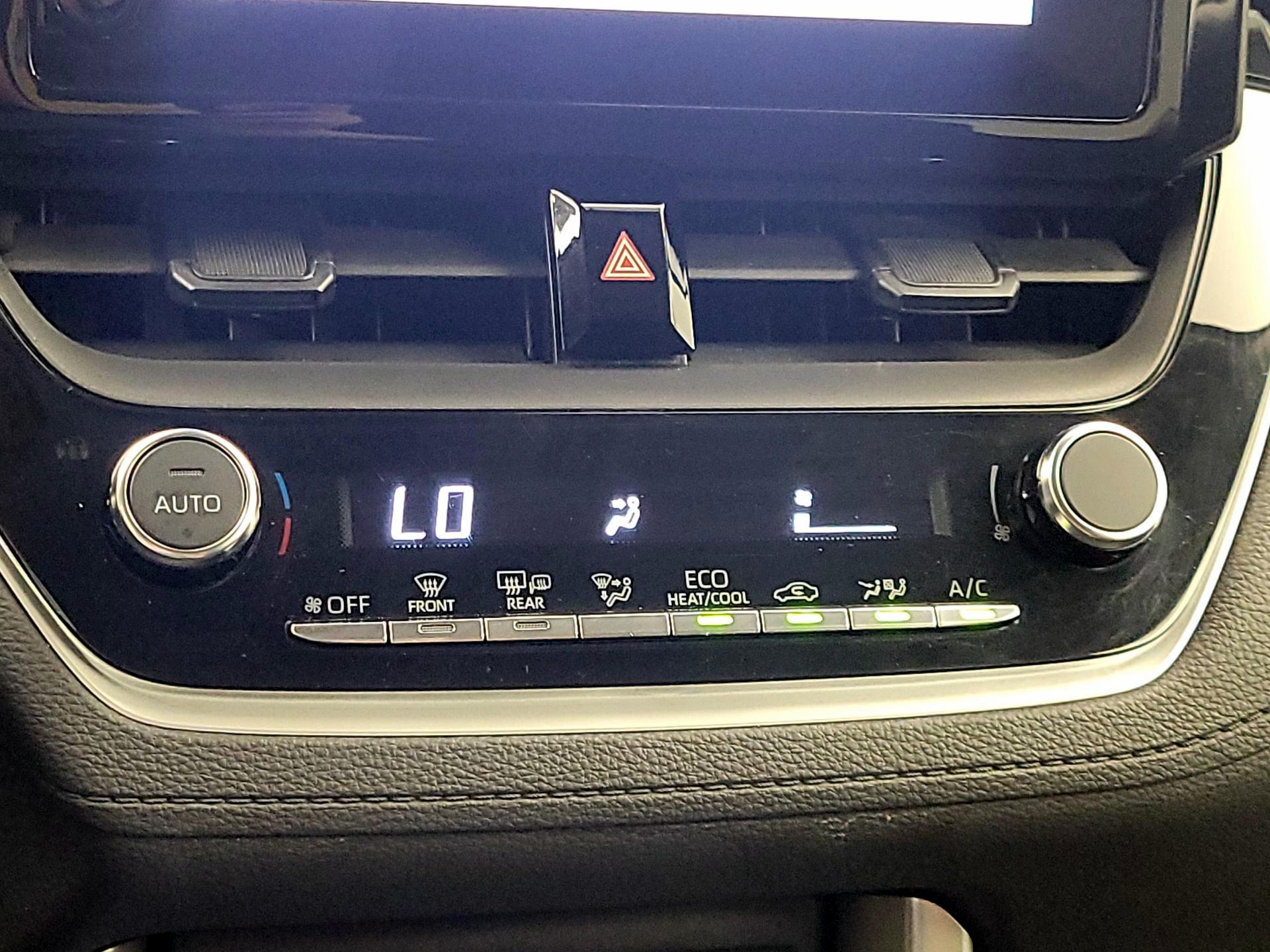 Thumbnail: 2023 Toyota Corolla Cross - 17