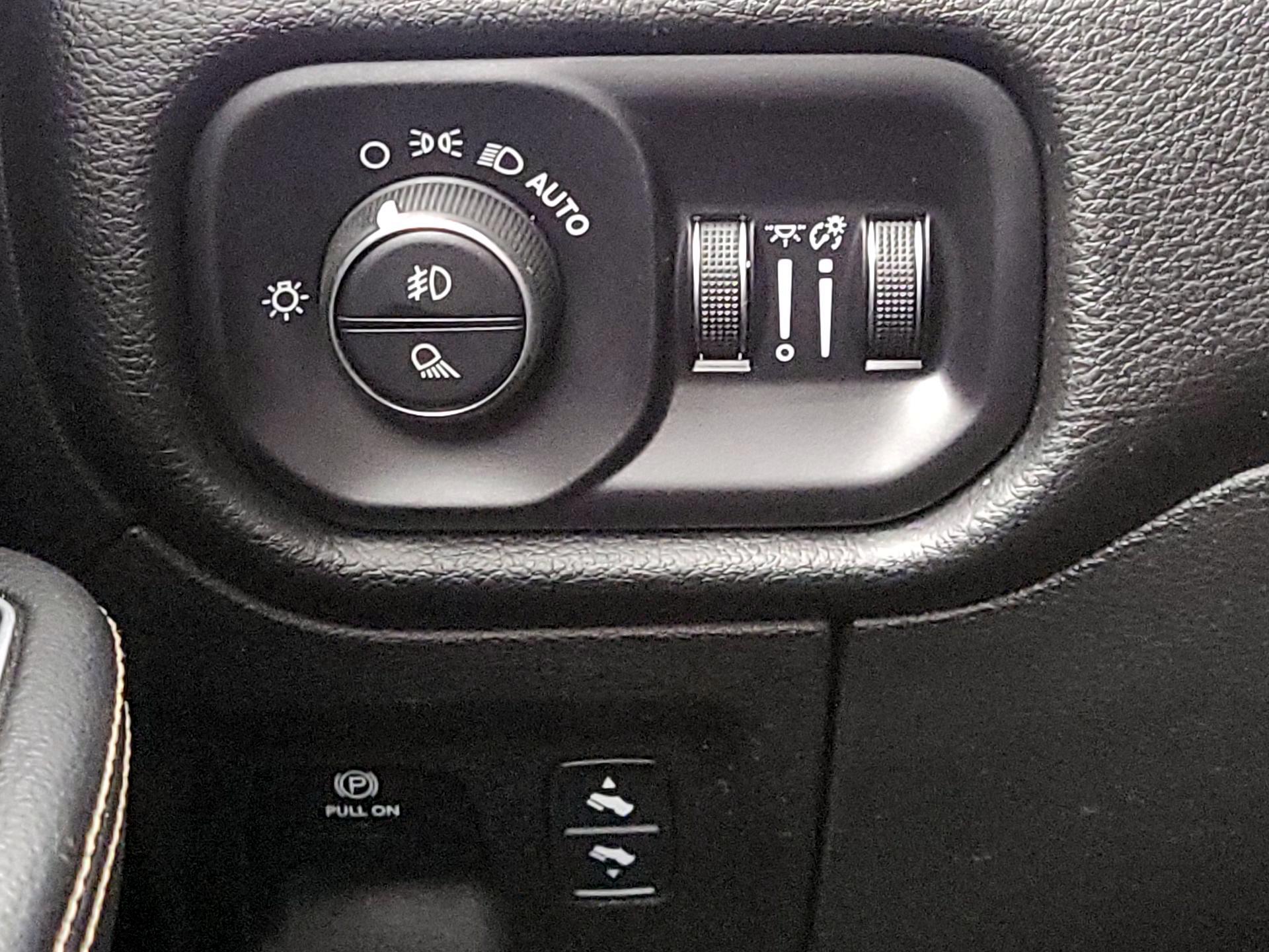 Thumbnail: 2022 RAM 1500 - 13