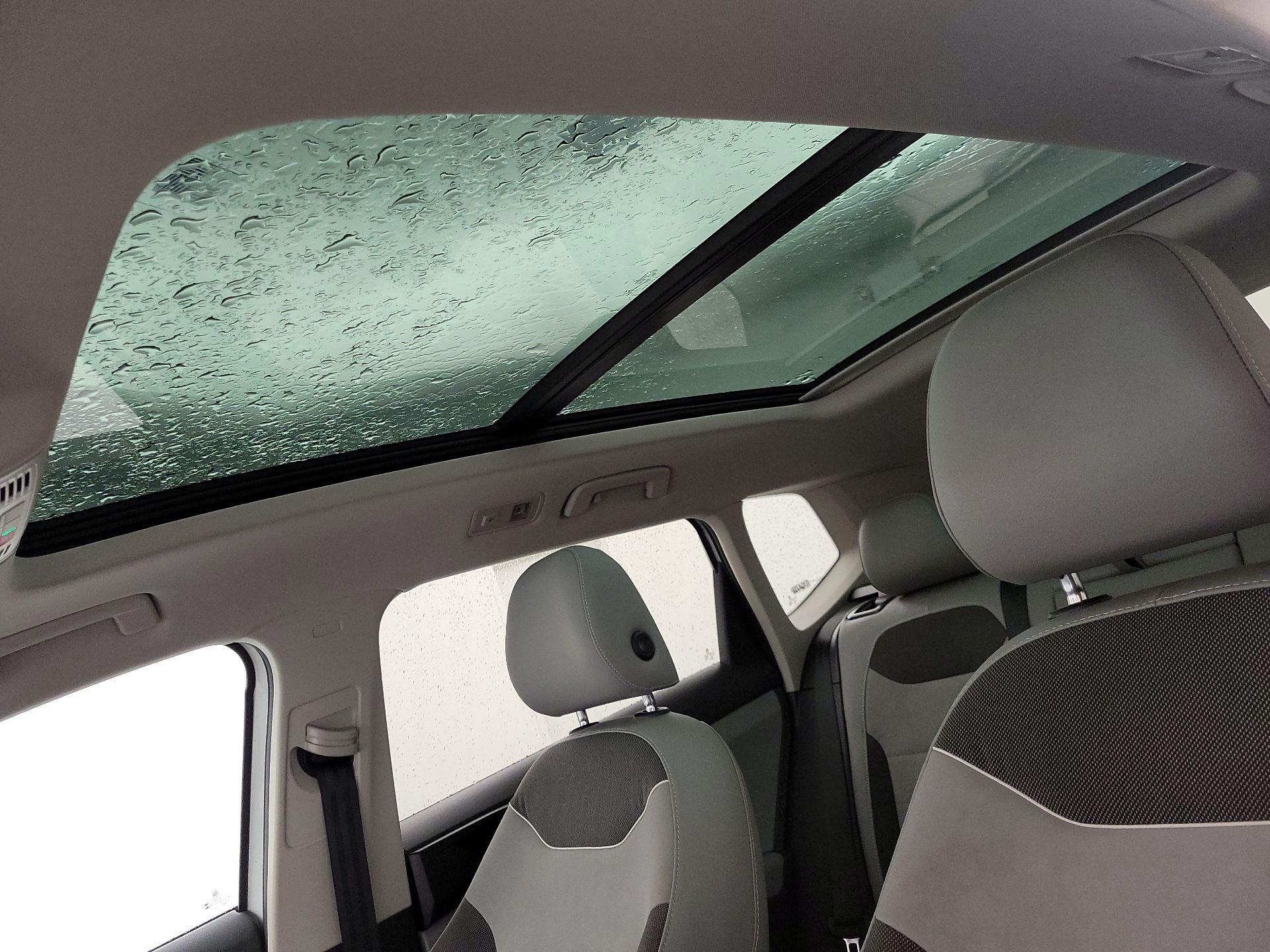 Thumbnail: 2023 Volkswagen Taos - 19