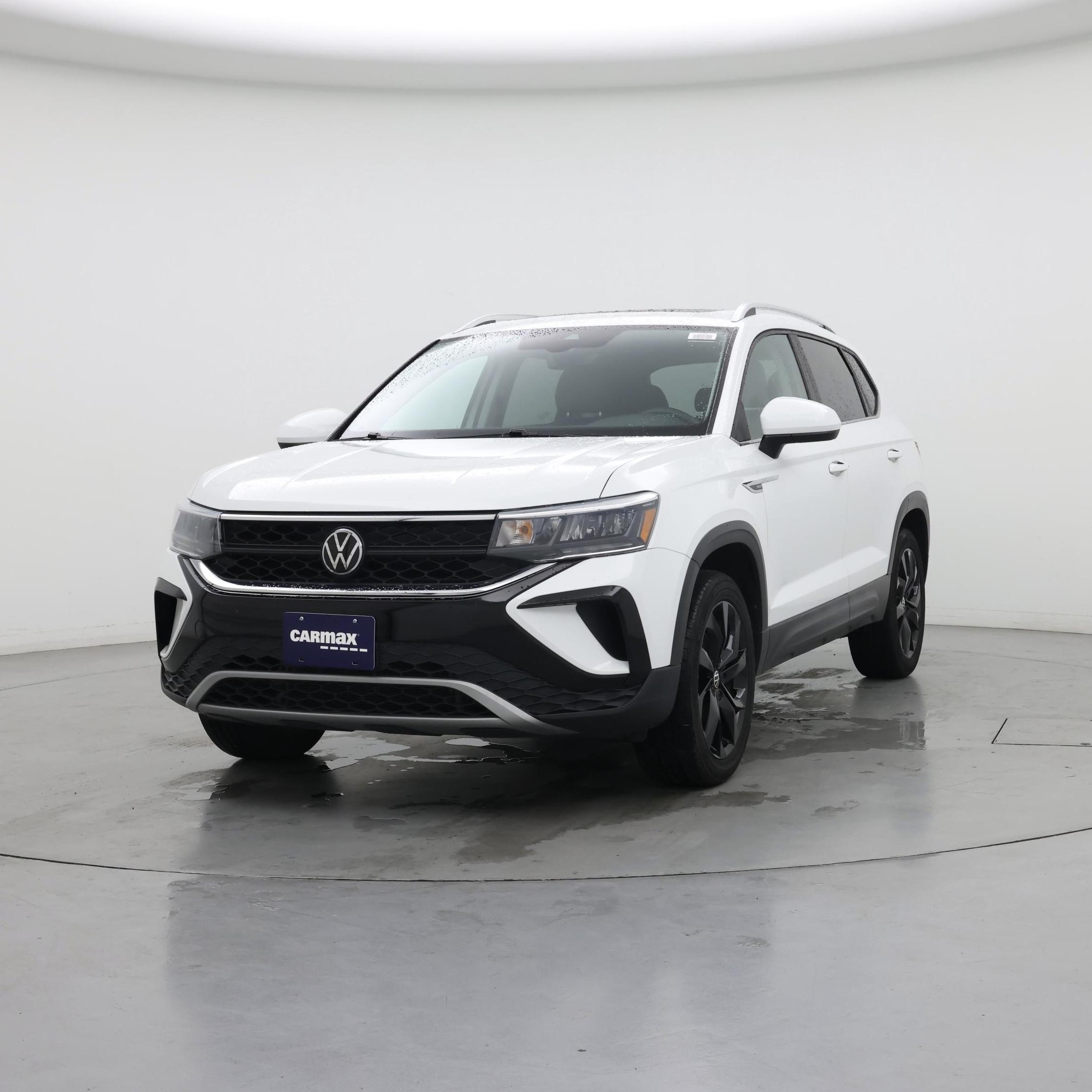 Thumbnail: 2023 Volkswagen Taos - 4