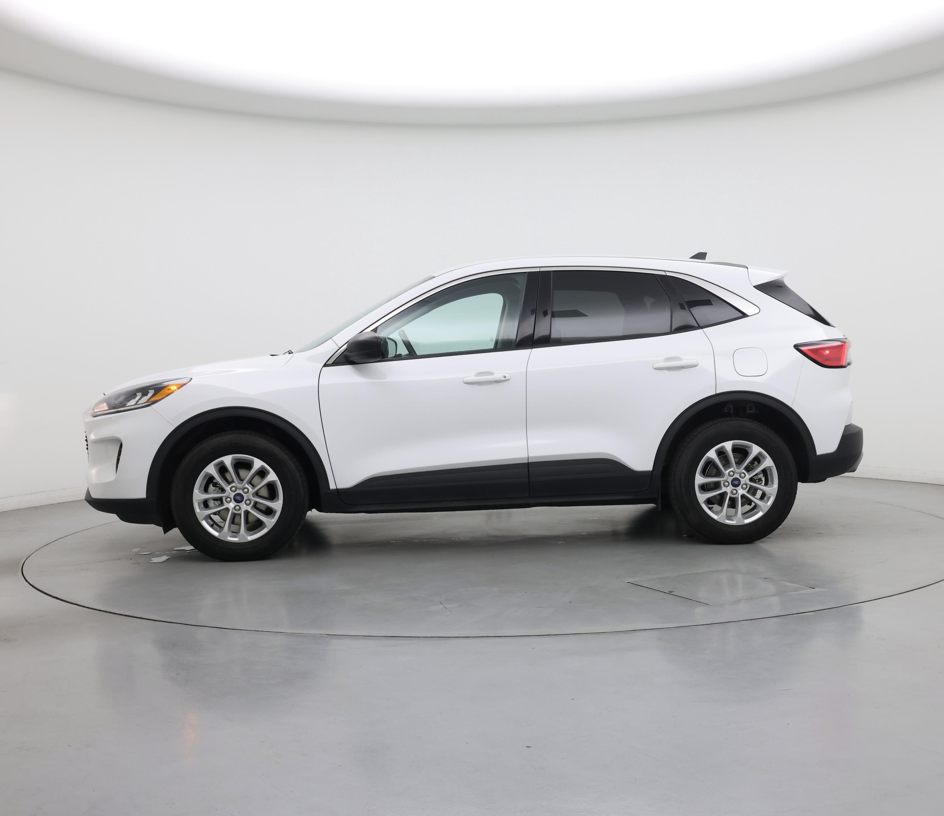 Thumbnail: 2022 Ford Escape - 3