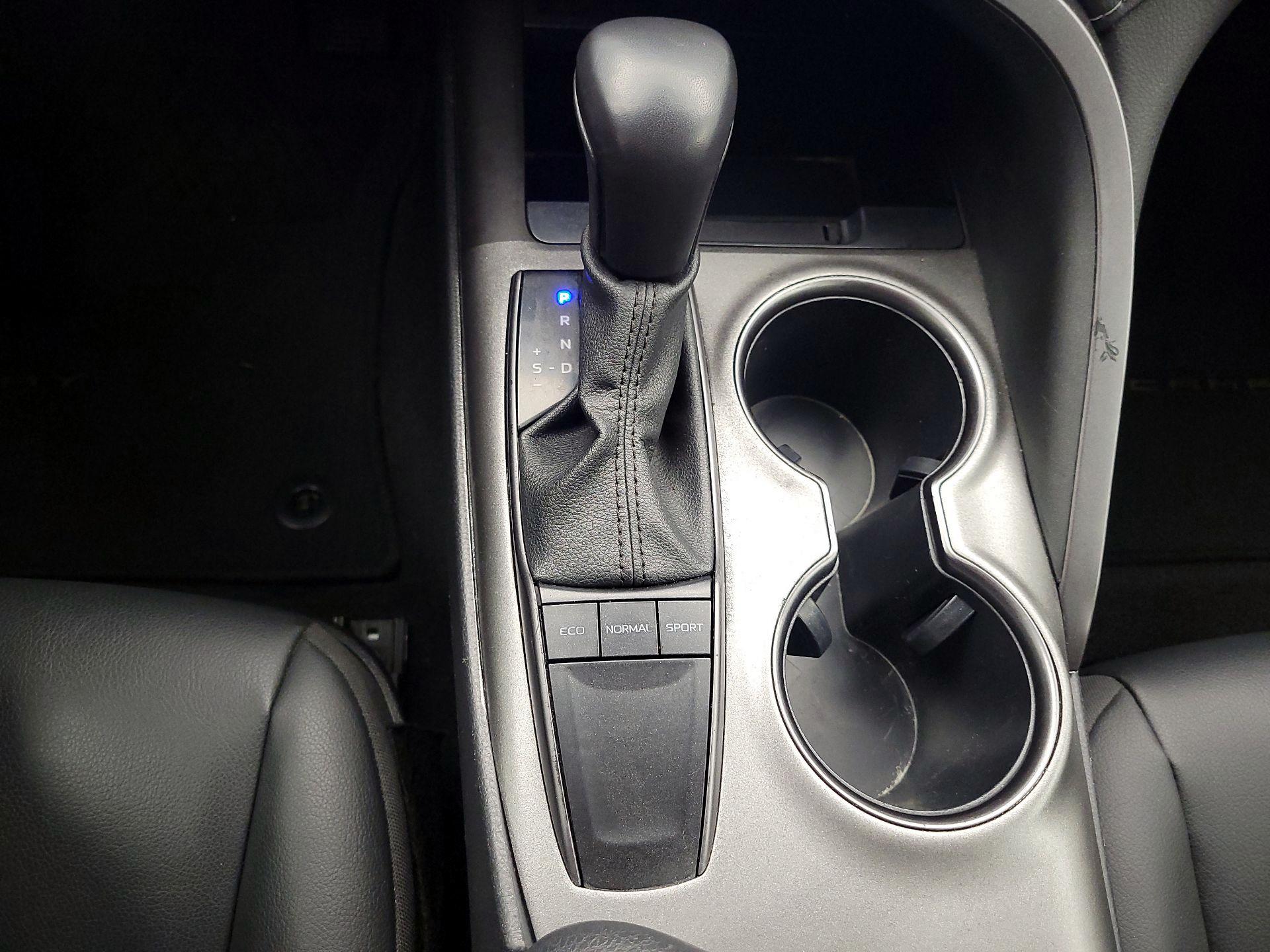 Thumbnail: 2023 Toyota Camry - 18