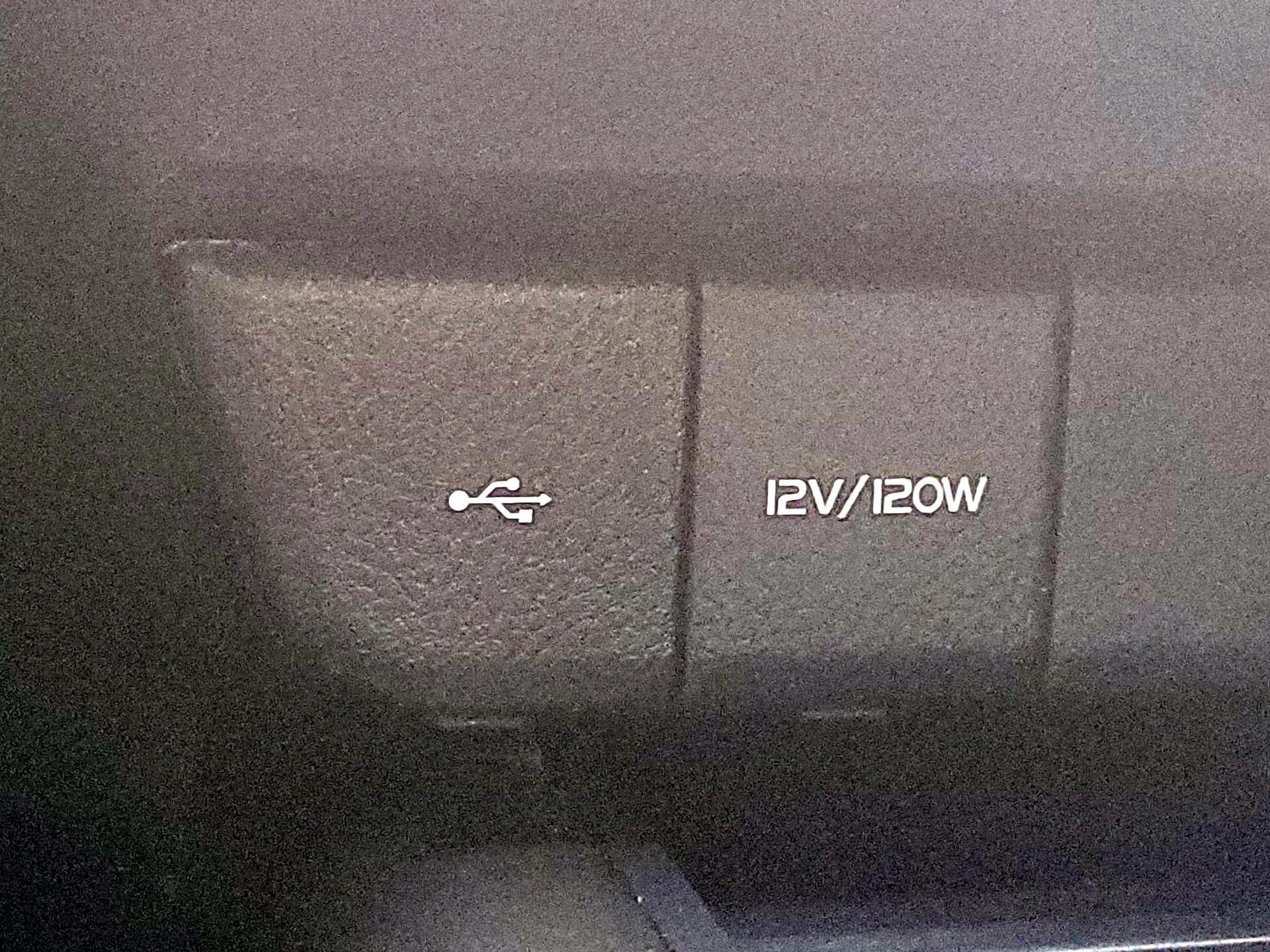 Thumbnail: 2023 Toyota Camry - 19