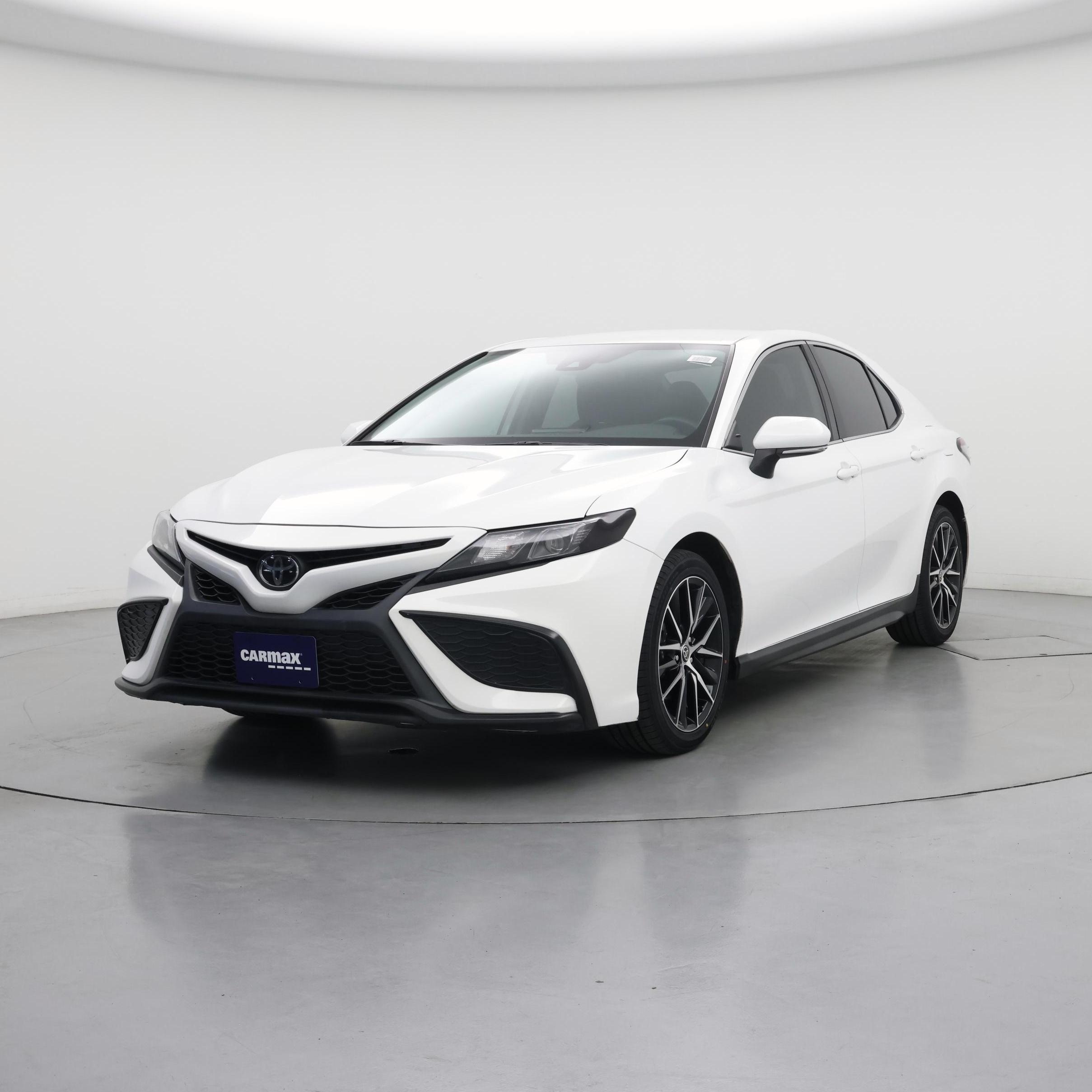 Thumbnail: 2023 Toyota Camry - 4