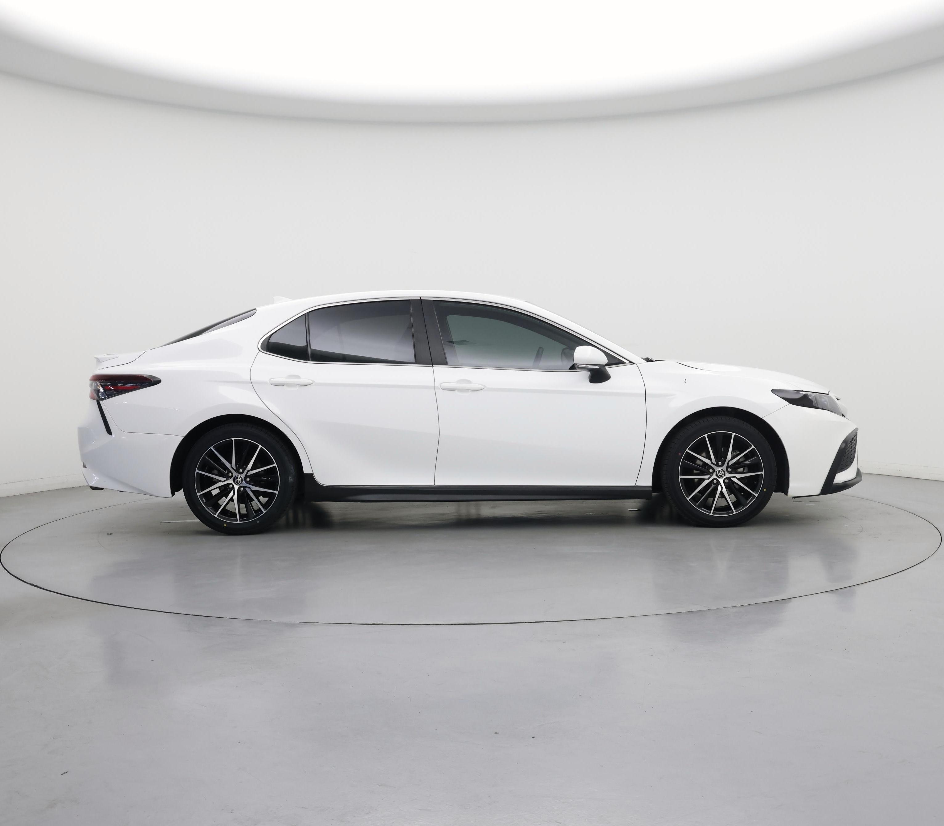 Thumbnail: 2023 Toyota Camry - 7