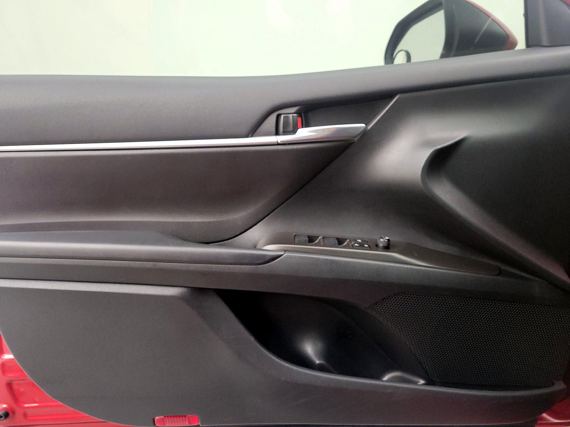 Thumbnail: 2023 Toyota Camry - 12