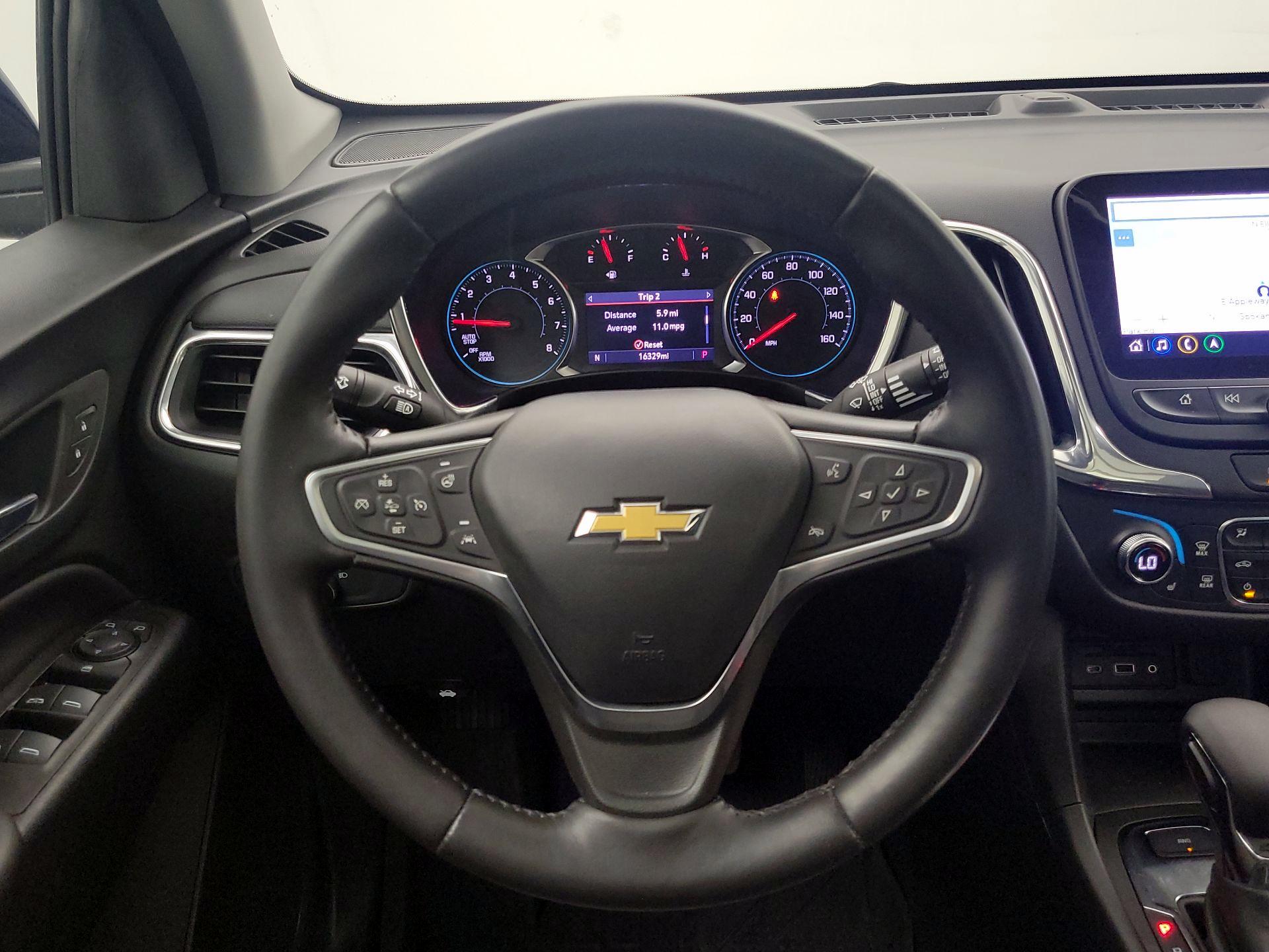 Thumbnail: 2022 Chevrolet Equinox - 10