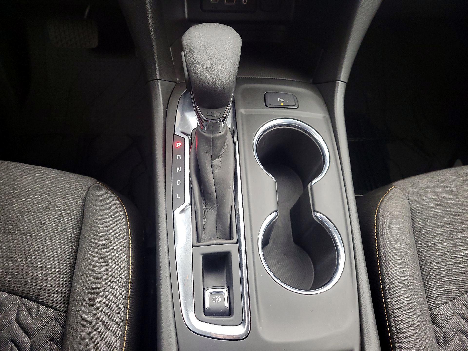 Thumbnail: 2022 Chevrolet Equinox - 18