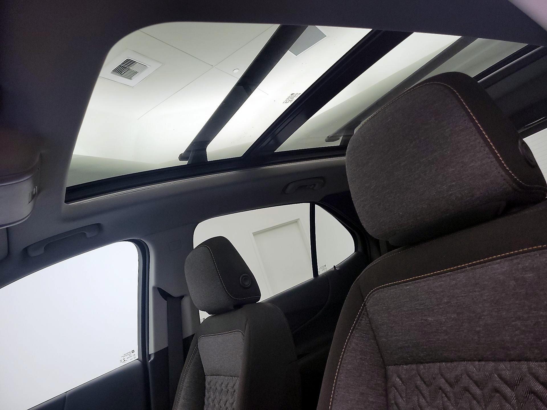 Thumbnail: 2022 Chevrolet Equinox - 20