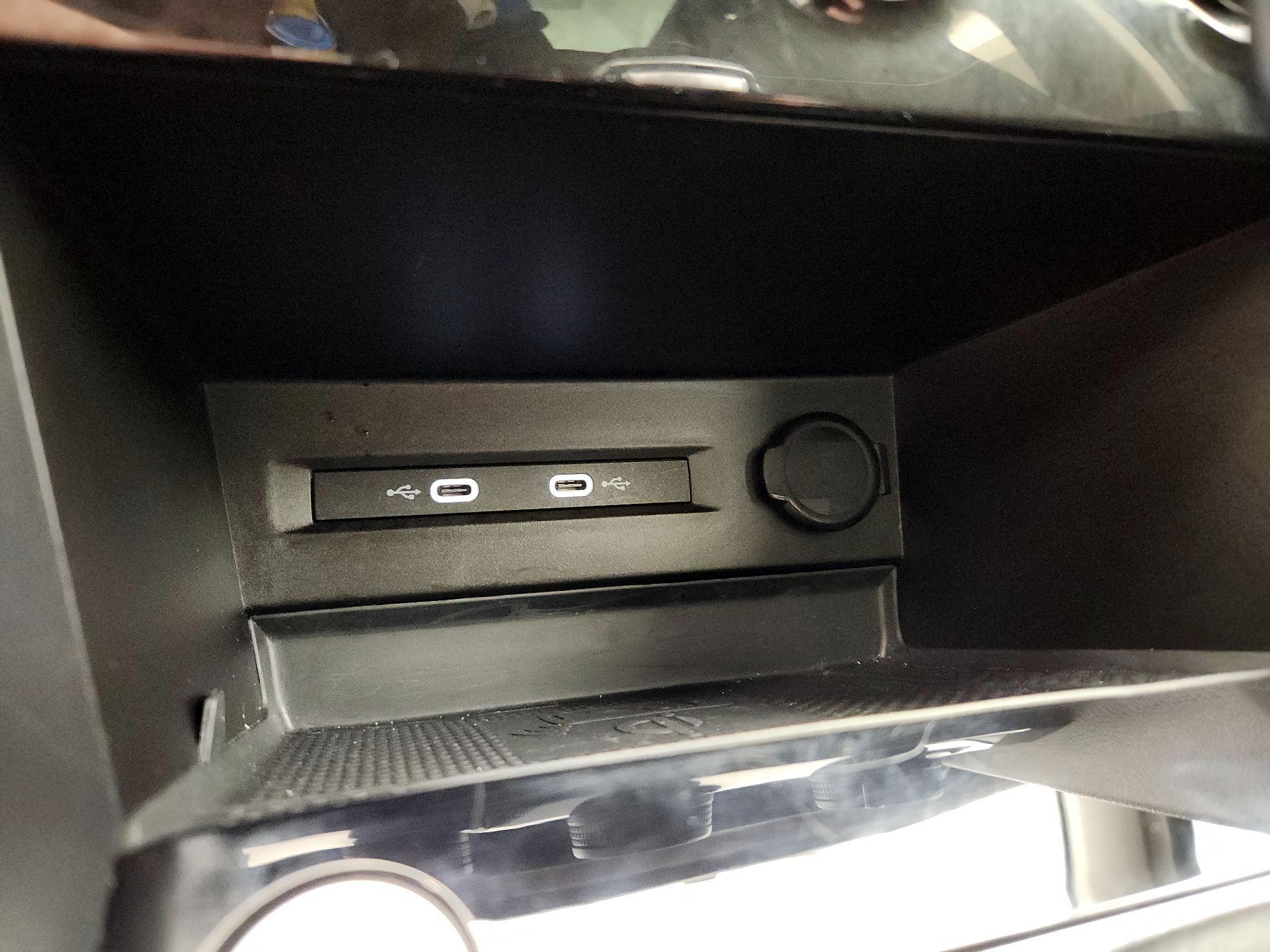 Thumbnail: 2023 Volkswagen Taos - 18