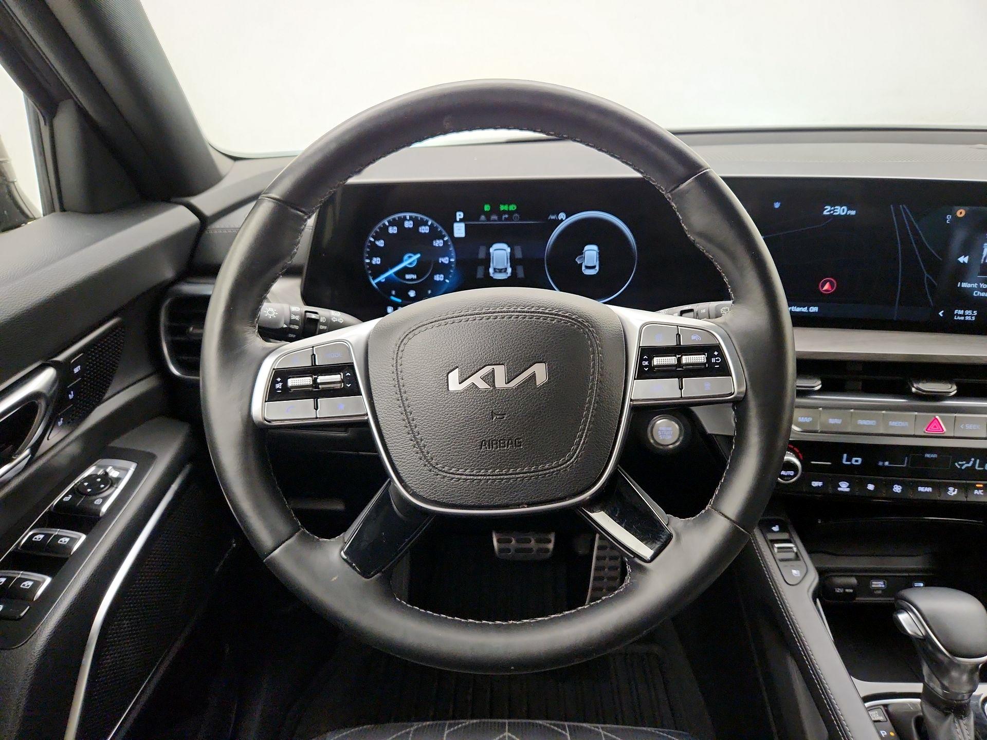 Thumbnail: 2023 Kia Telluride - 10